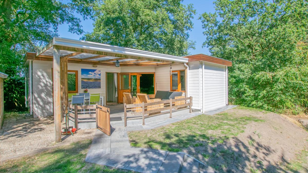 Witte Bungalow — 3