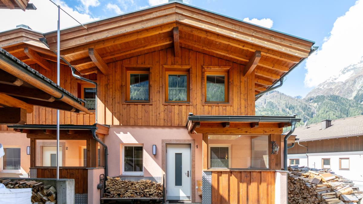 Haus Oliver 1 — 3