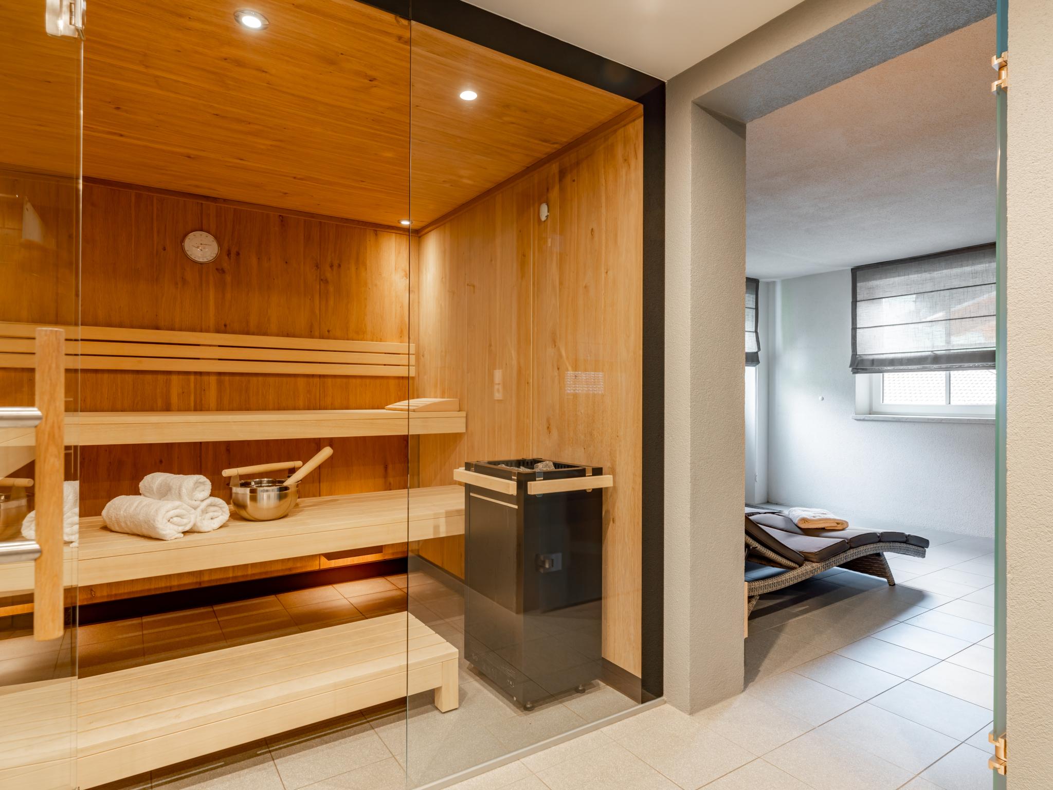 Bedroom with comfortable beds at Haus Aifnerspitze in Kauns