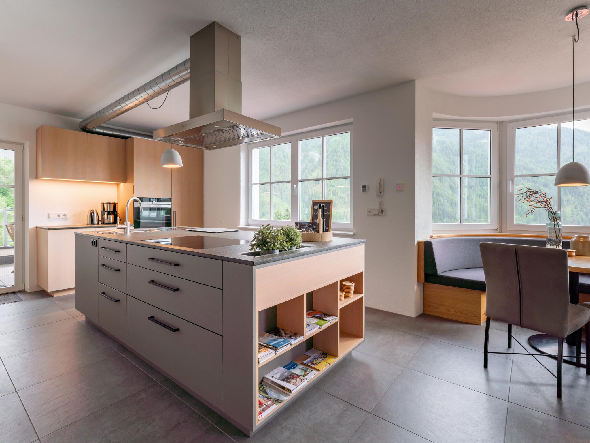 Bathroom facilities at Haus Aifnerspitze in Kauns