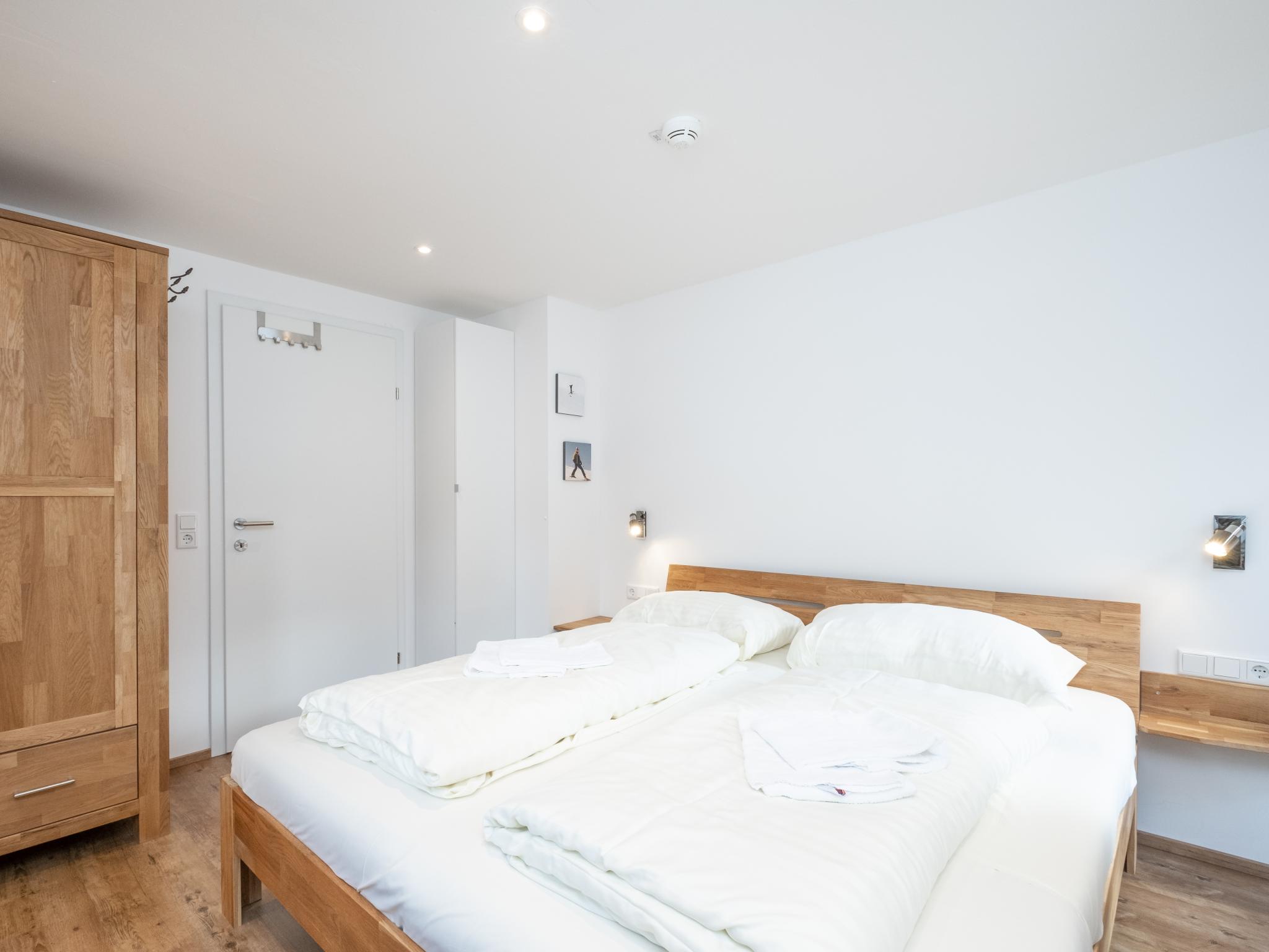 Swimming pool area at Kobelhäusl bei Hause - Jesse in Neukirchen am Großvenediger