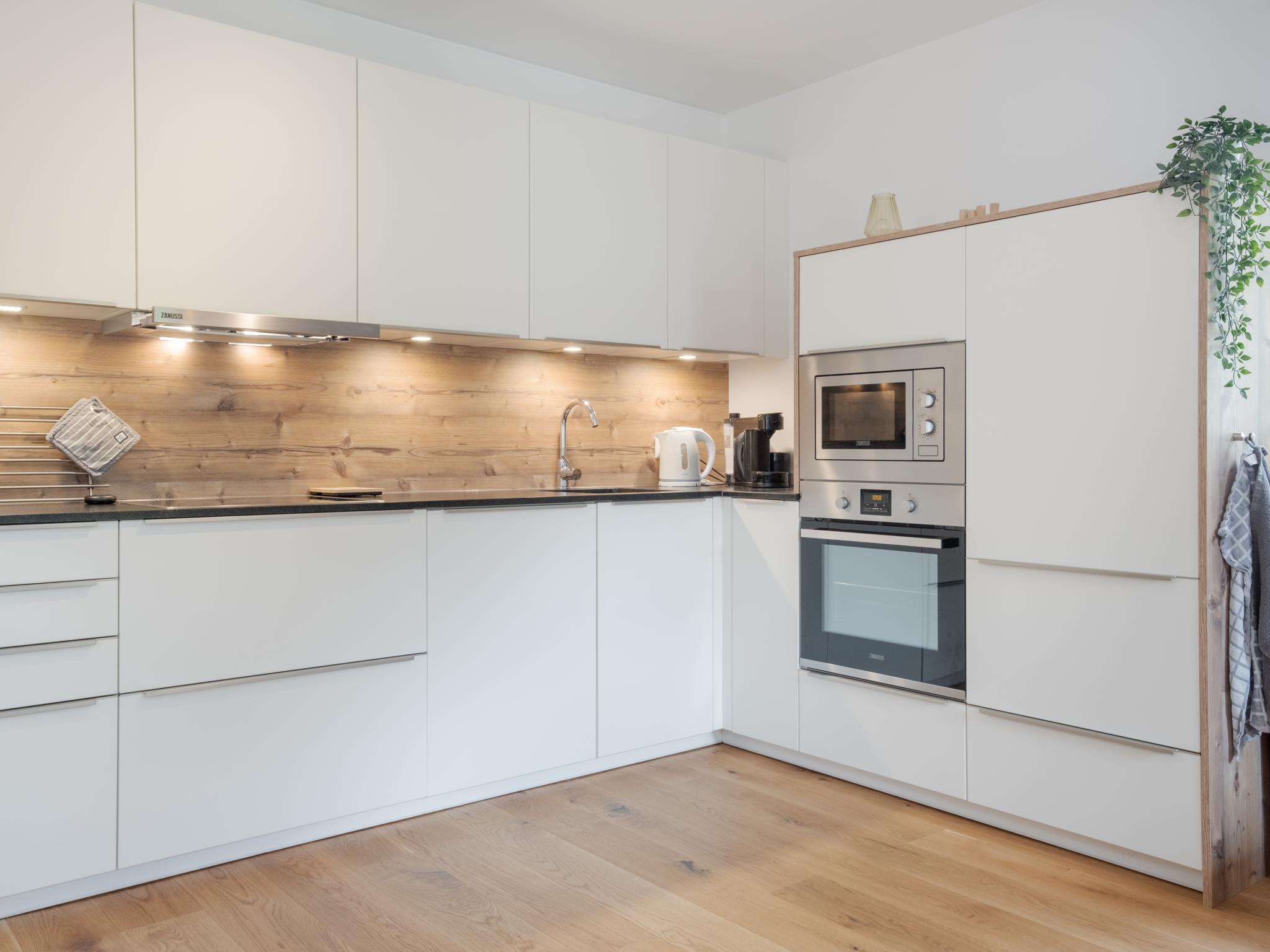 Swimming pool area at Chalet Karibu in Donnersbachwald