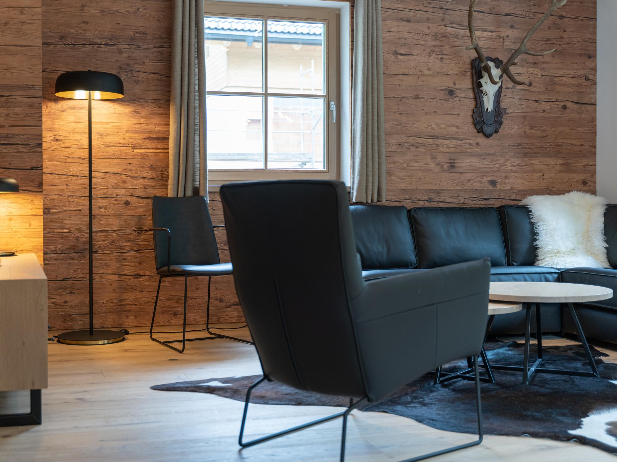 Swimming pool area at Villa Petra in Donnersbachwald