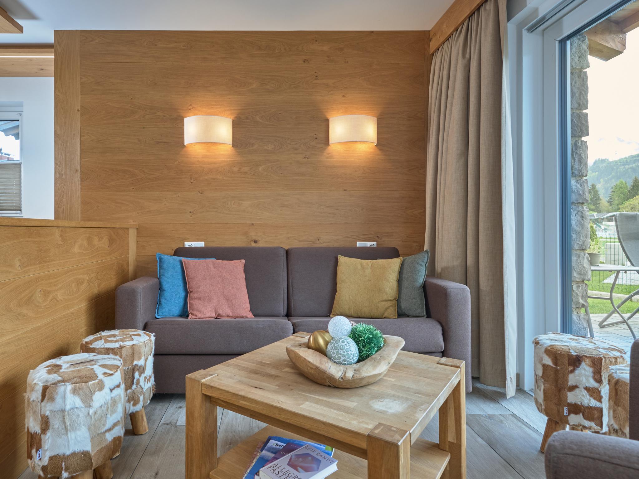 Swimming pool area at BergbiberHAUS XL in Piesendorf