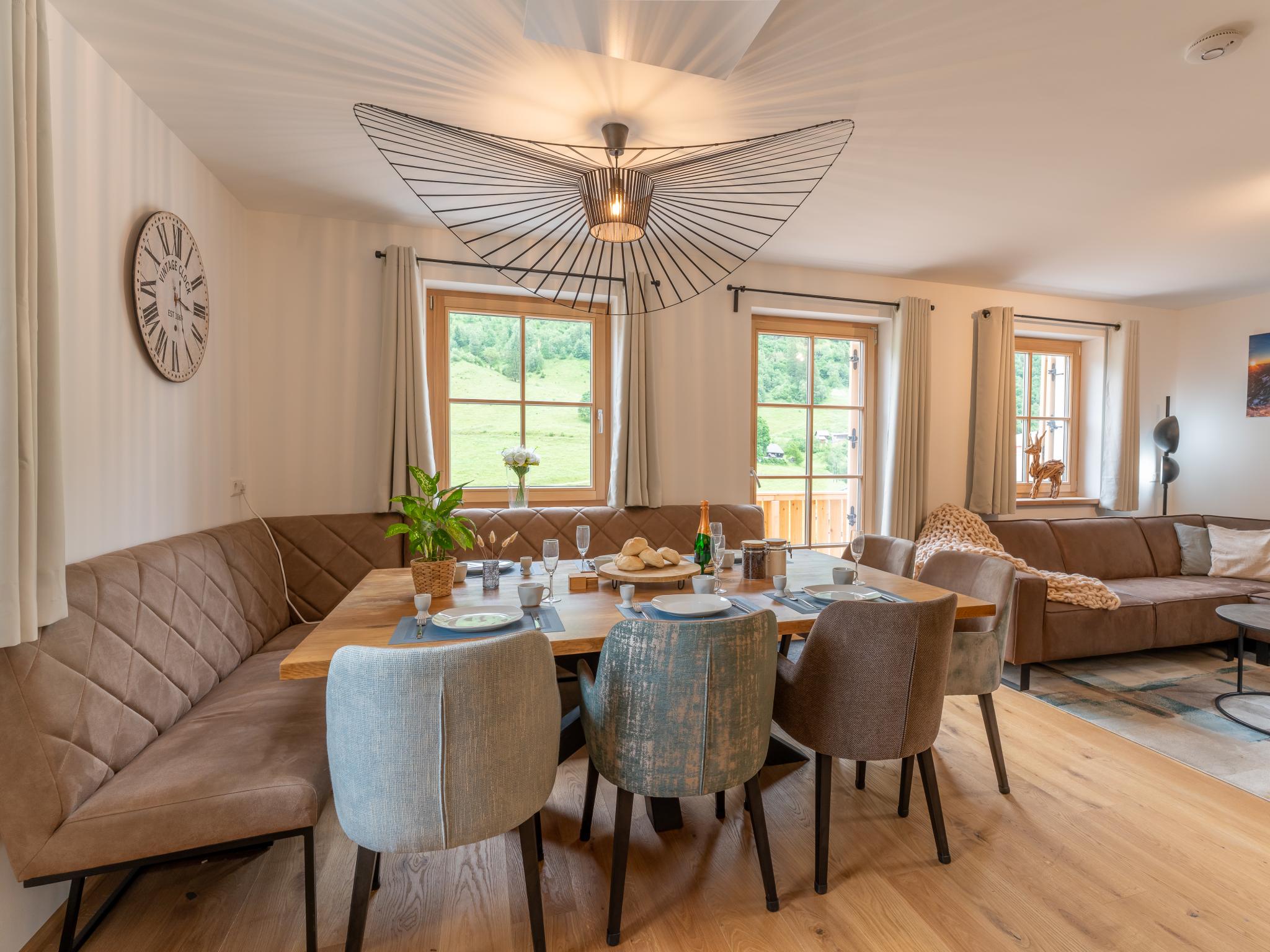 Modern kitchen at Haus Ganbei in Donnersbachwald