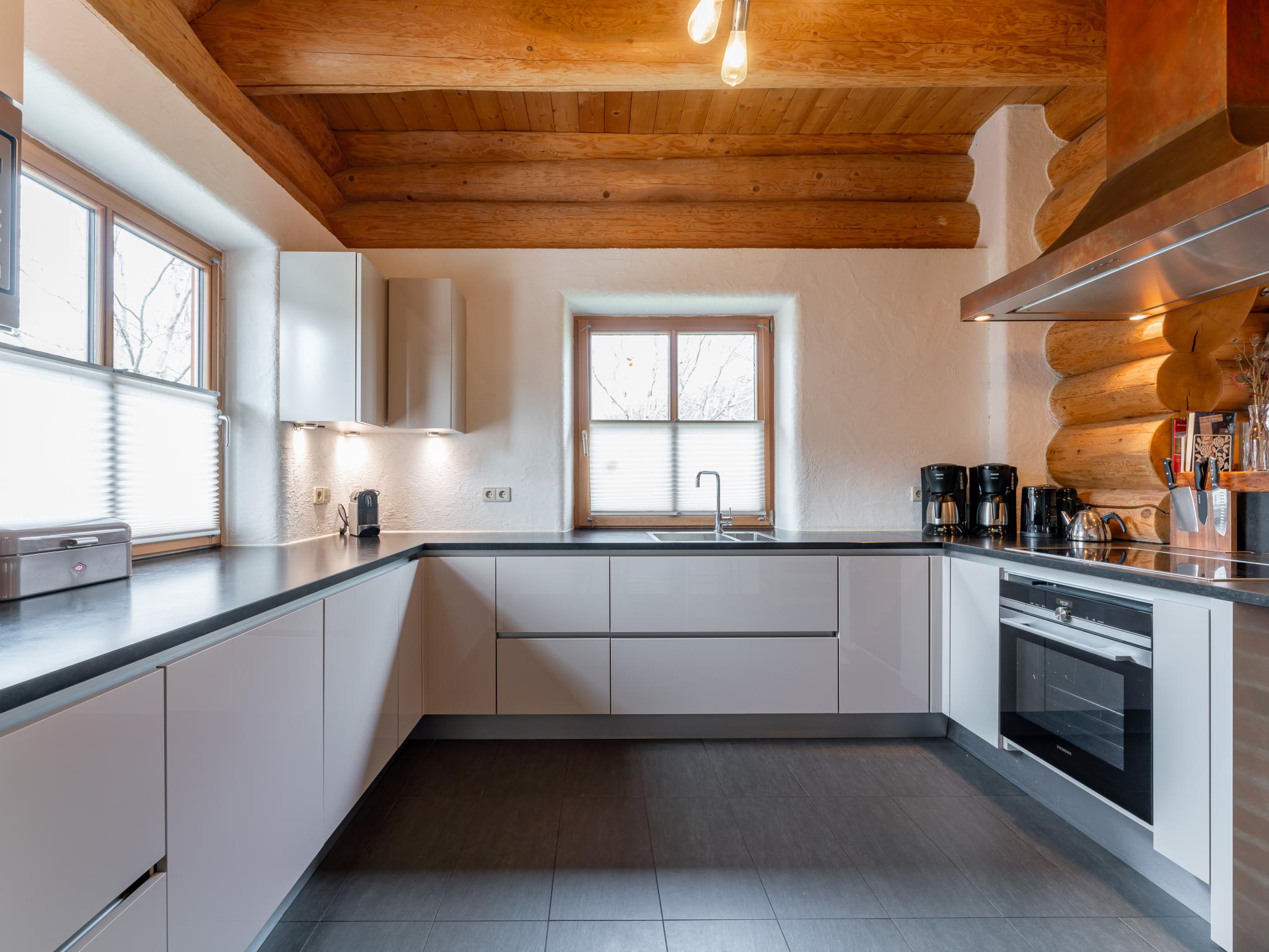 Modern kitchen at Janna in Mauterndorf