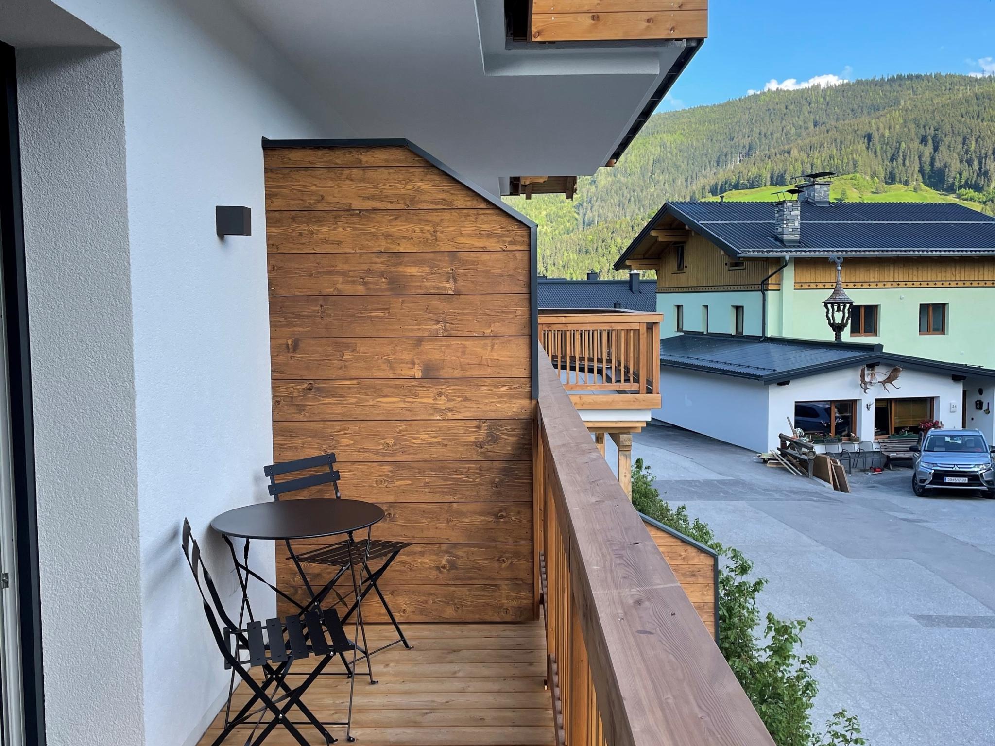 Swimming pool area at Tauernsuites Sonnblick Top 4 in Mühlbach am Hochkönig