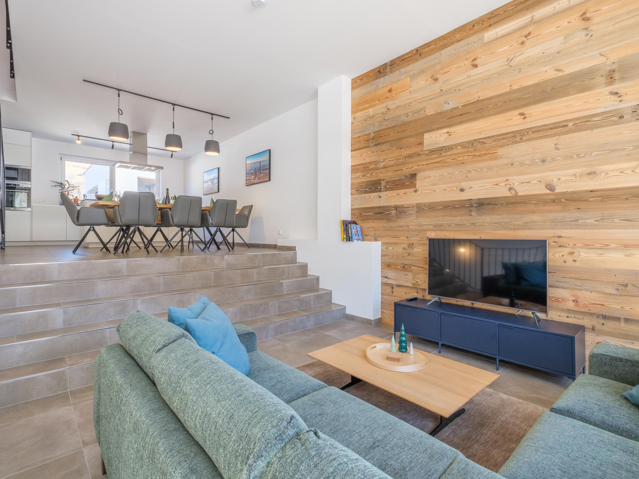 Bedroom with comfortable beds at Kreischberg The Exclusive Haus 5 Top 14 in Kreischberg