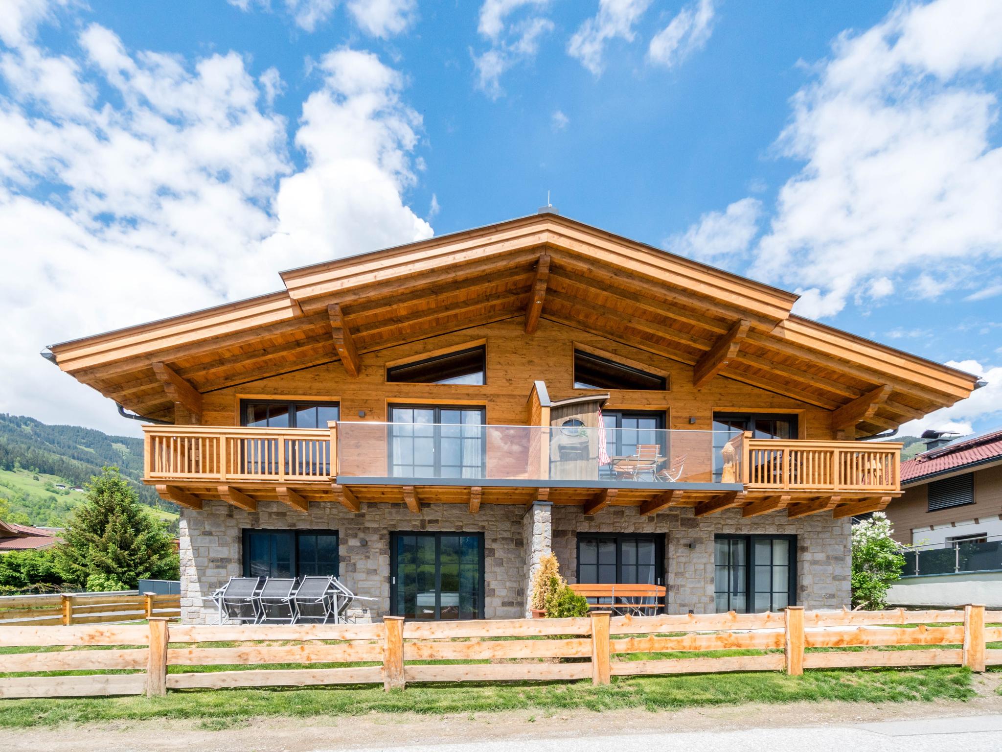 Green Garden Lodge A1.