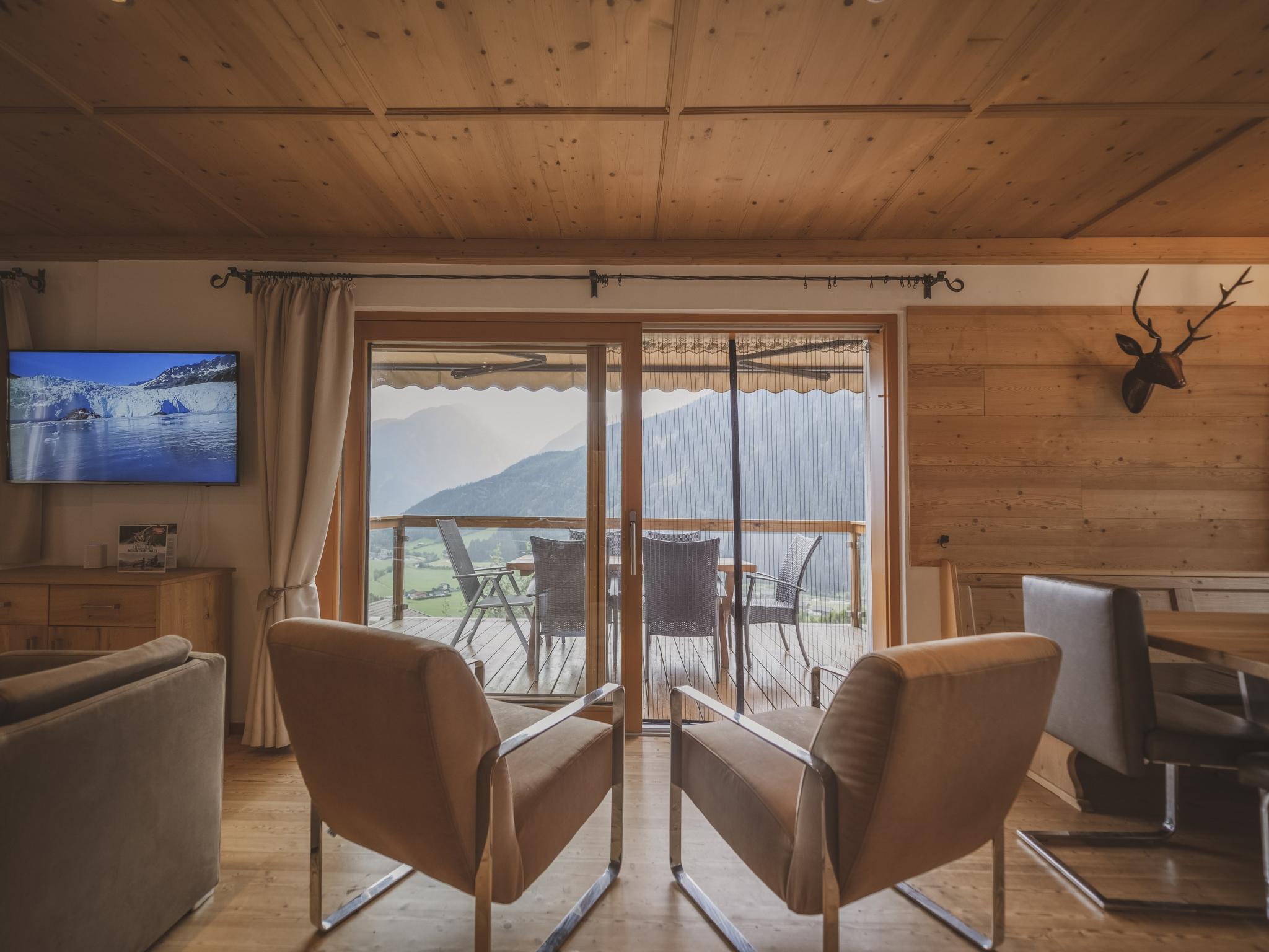 Modern kitchen at Bella Vista XL in Wald im Pinzgau