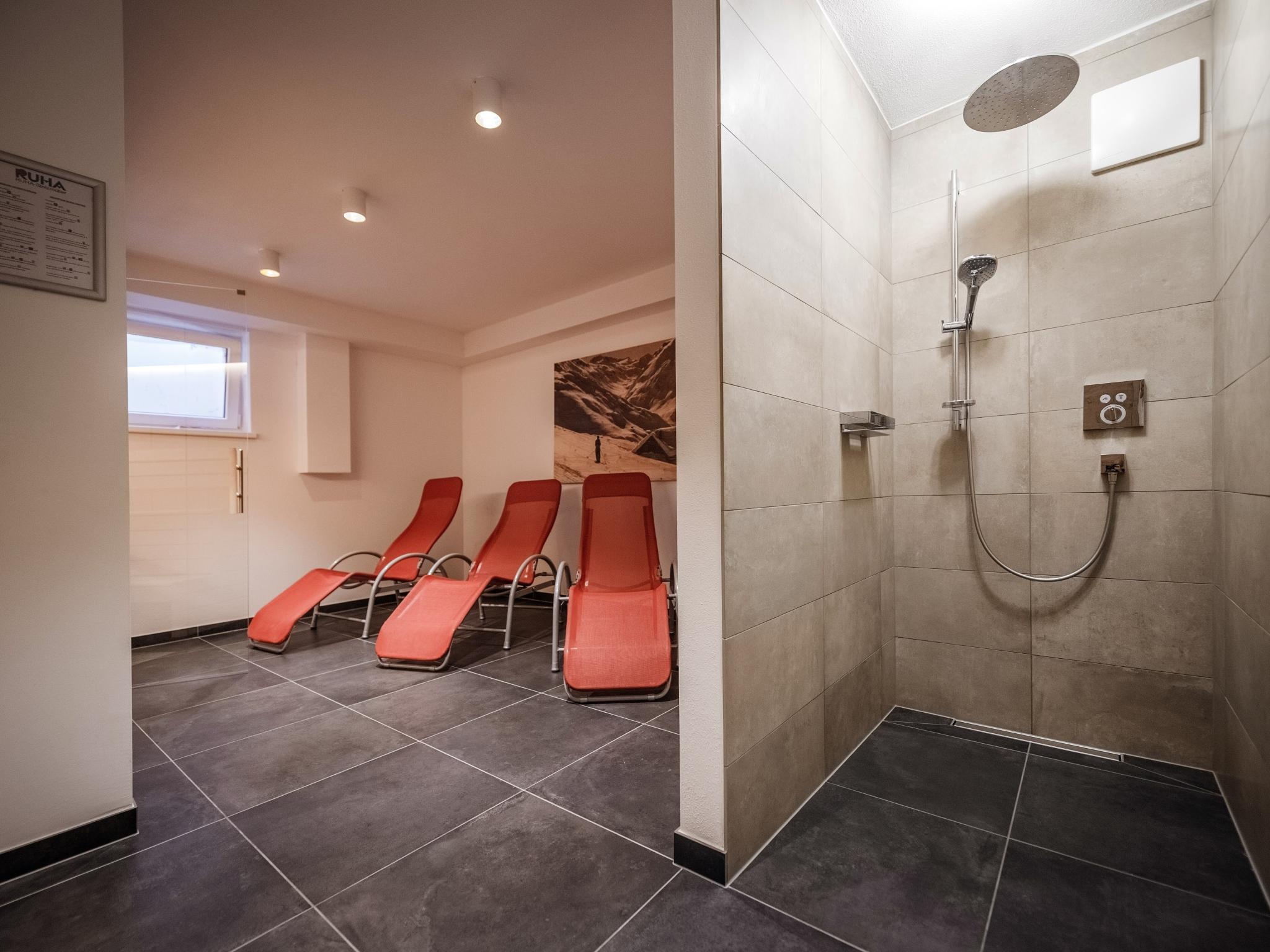 Swimming pool area at Lodge Amanda-Elise in Wald im Pinzgau