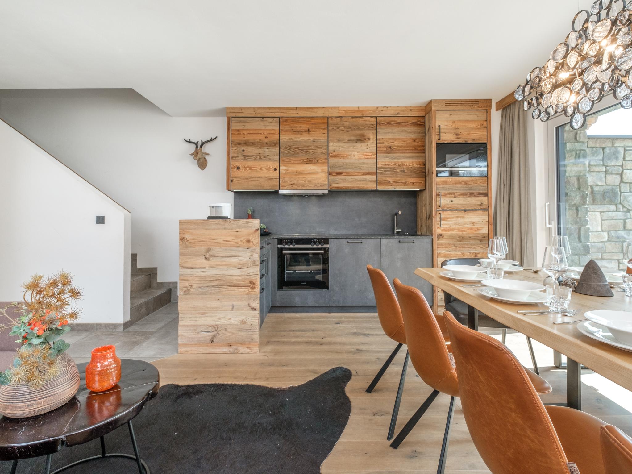 Swimming pool area at Tauernlodge XL in Mühlbach am Hochkönig