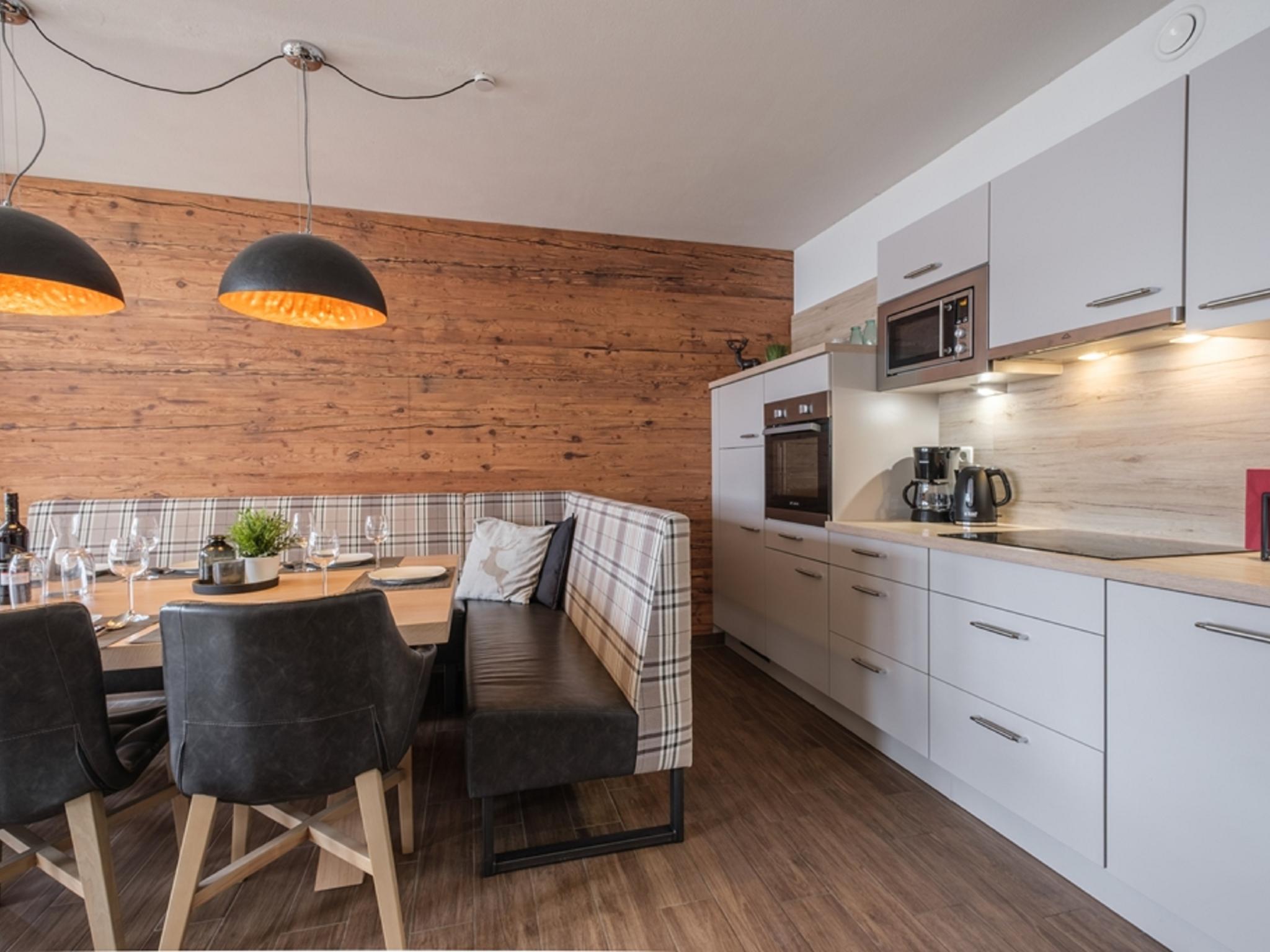 Modern kitchen at Emma Top 1 XL in Dienten