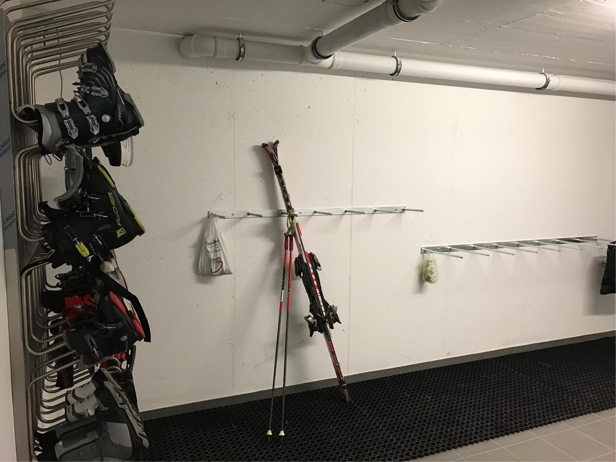 Bathroom facilities at Luxury Tauern Suite Walchen Kaprun 5 in Piesendorf