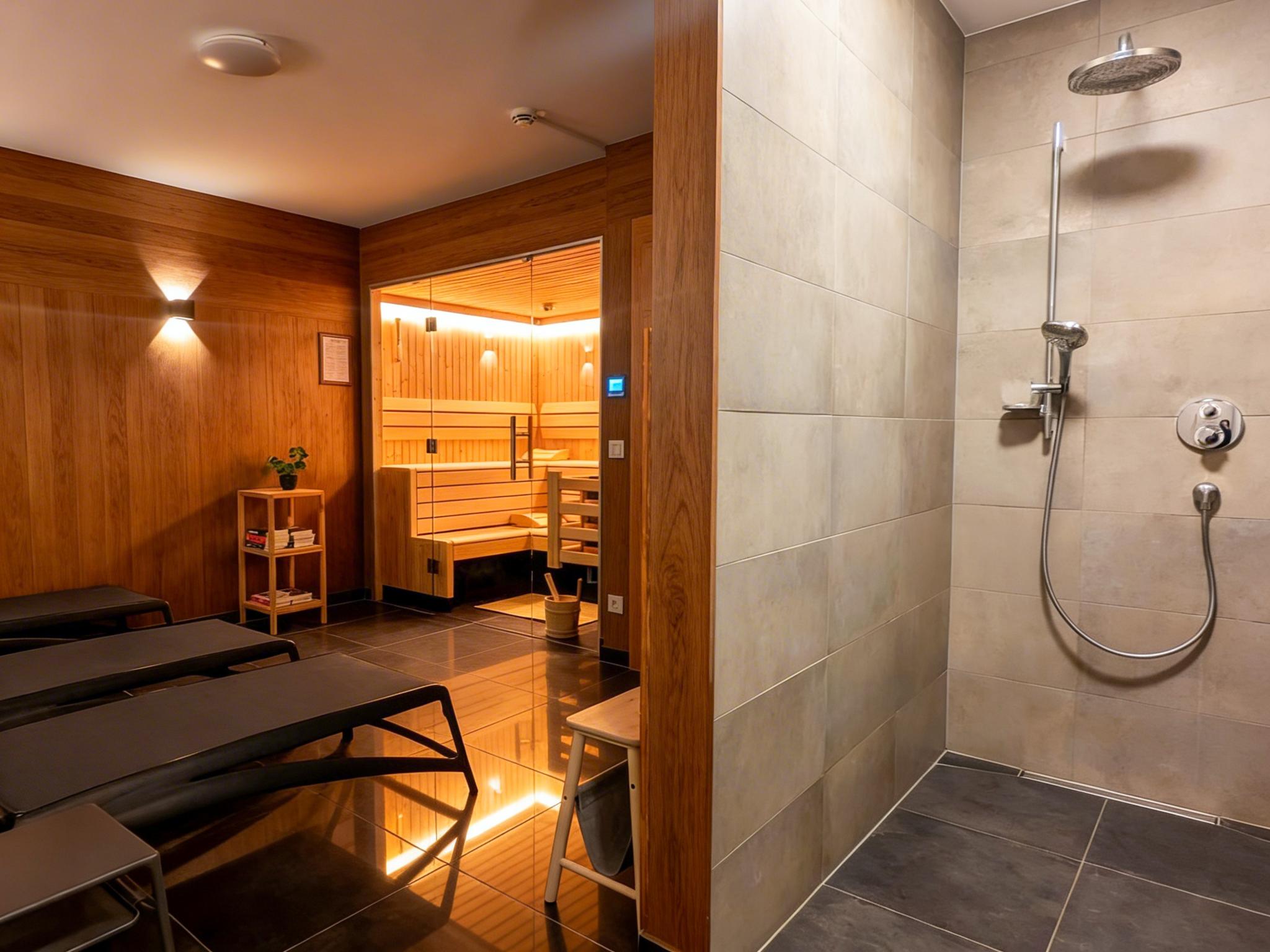 Bedroom with comfortable beds at Chalet Sylvia in Krimml