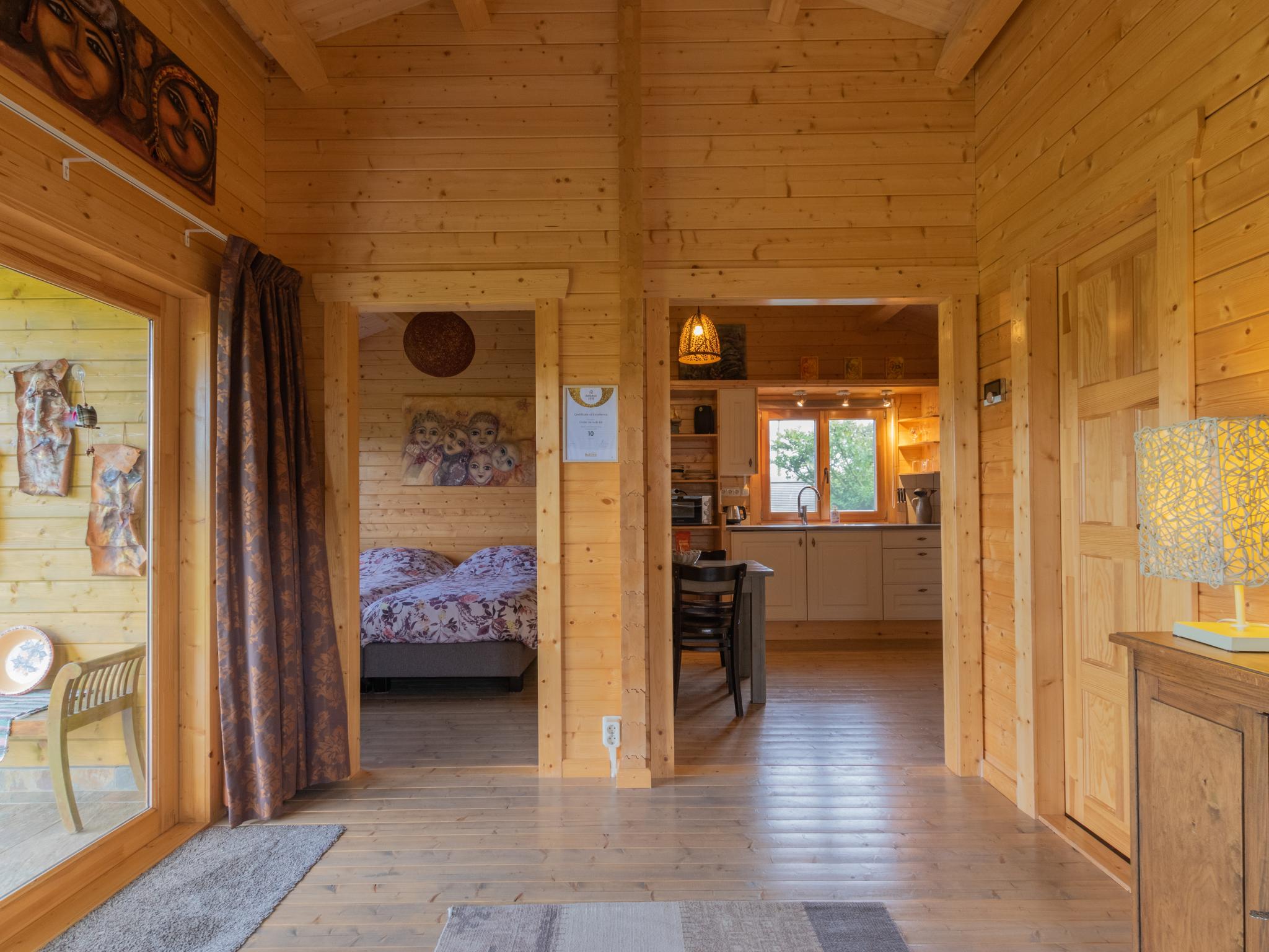 Swimming pool area at Onder de oude Eik in Lottum