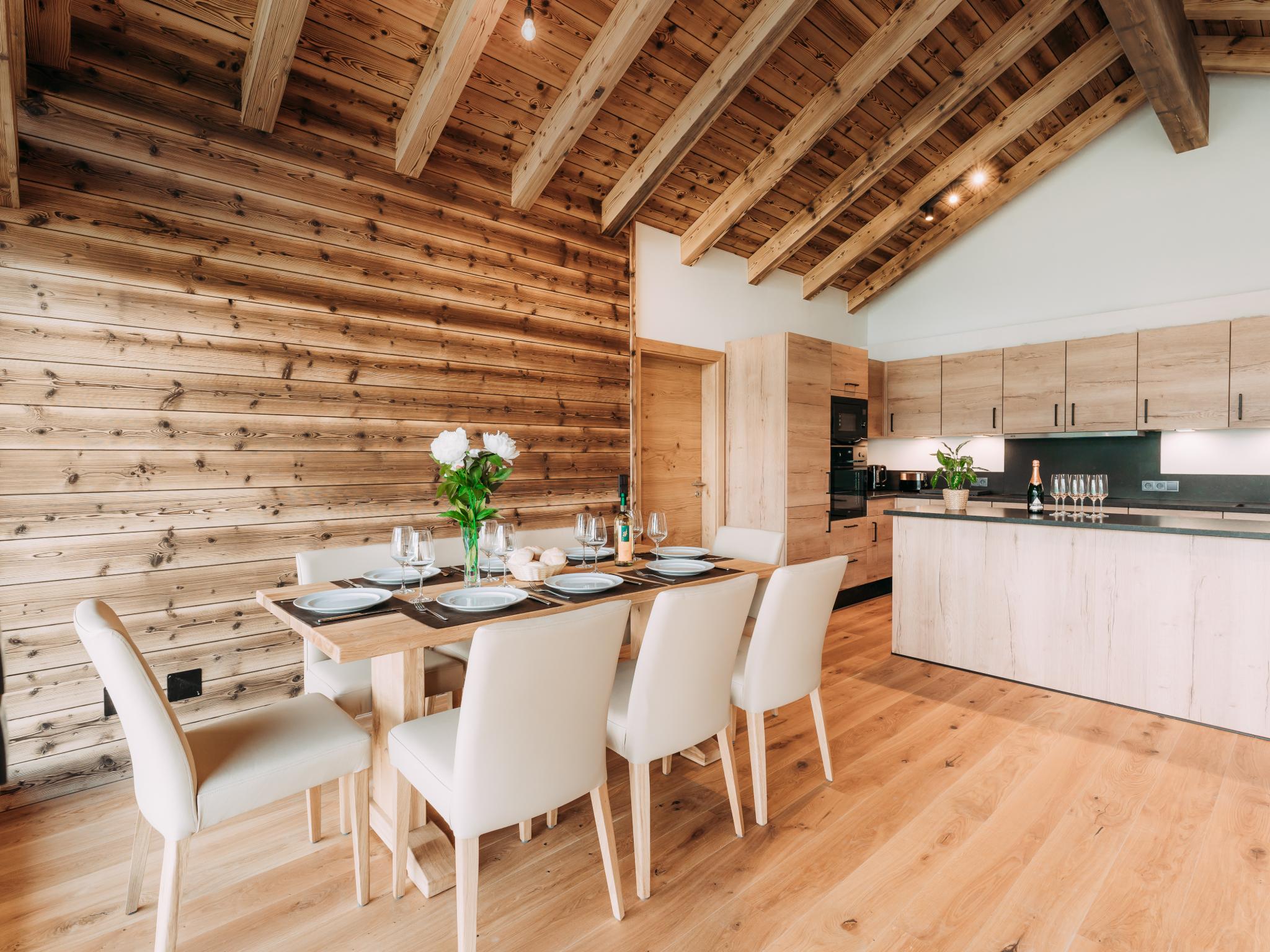 Modern kitchen at TOP 3 Sonnberg in Bramberg am Wildkogel