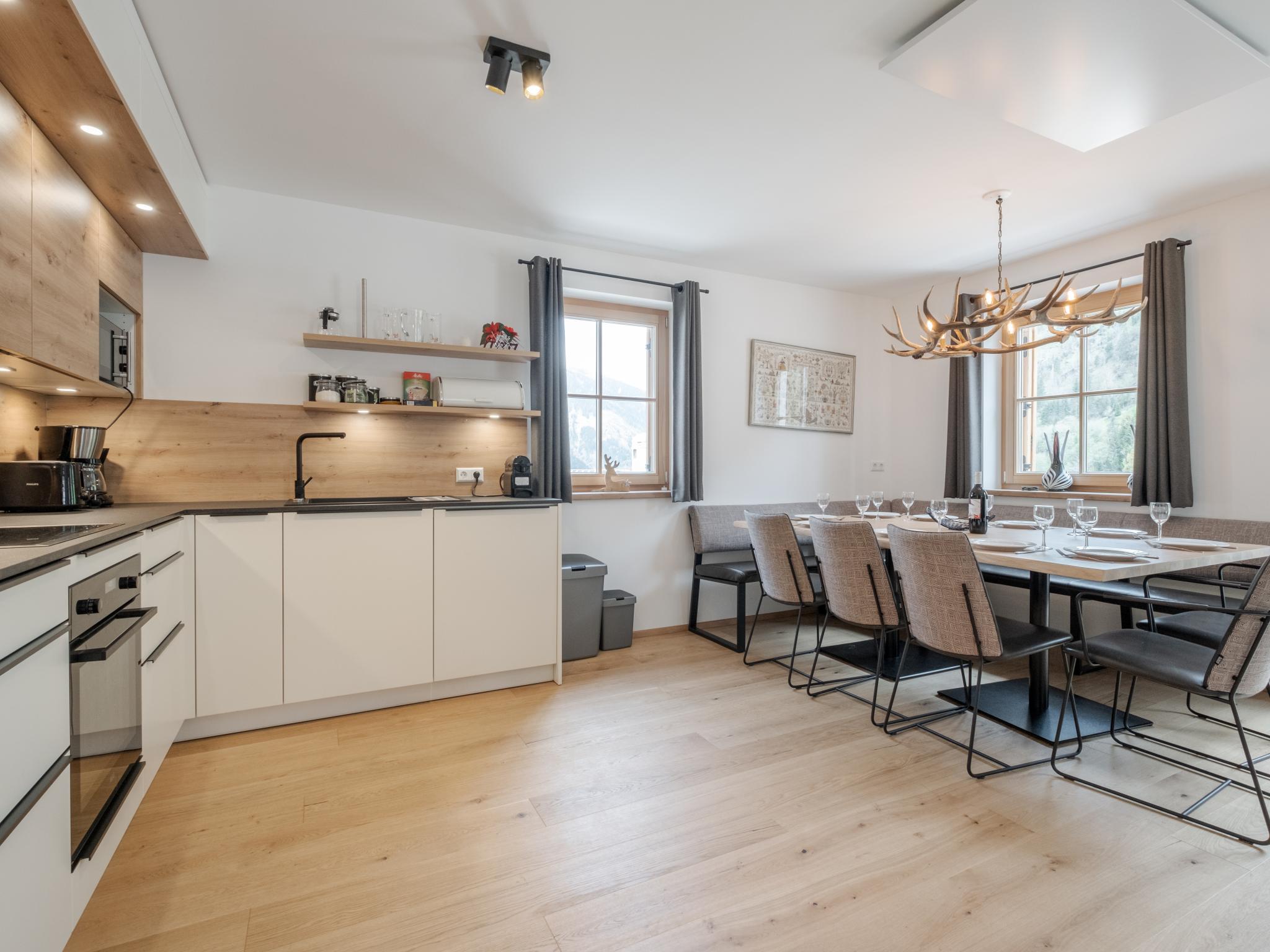 Bathroom facilities at Haus am Wald in Donnersbachwald