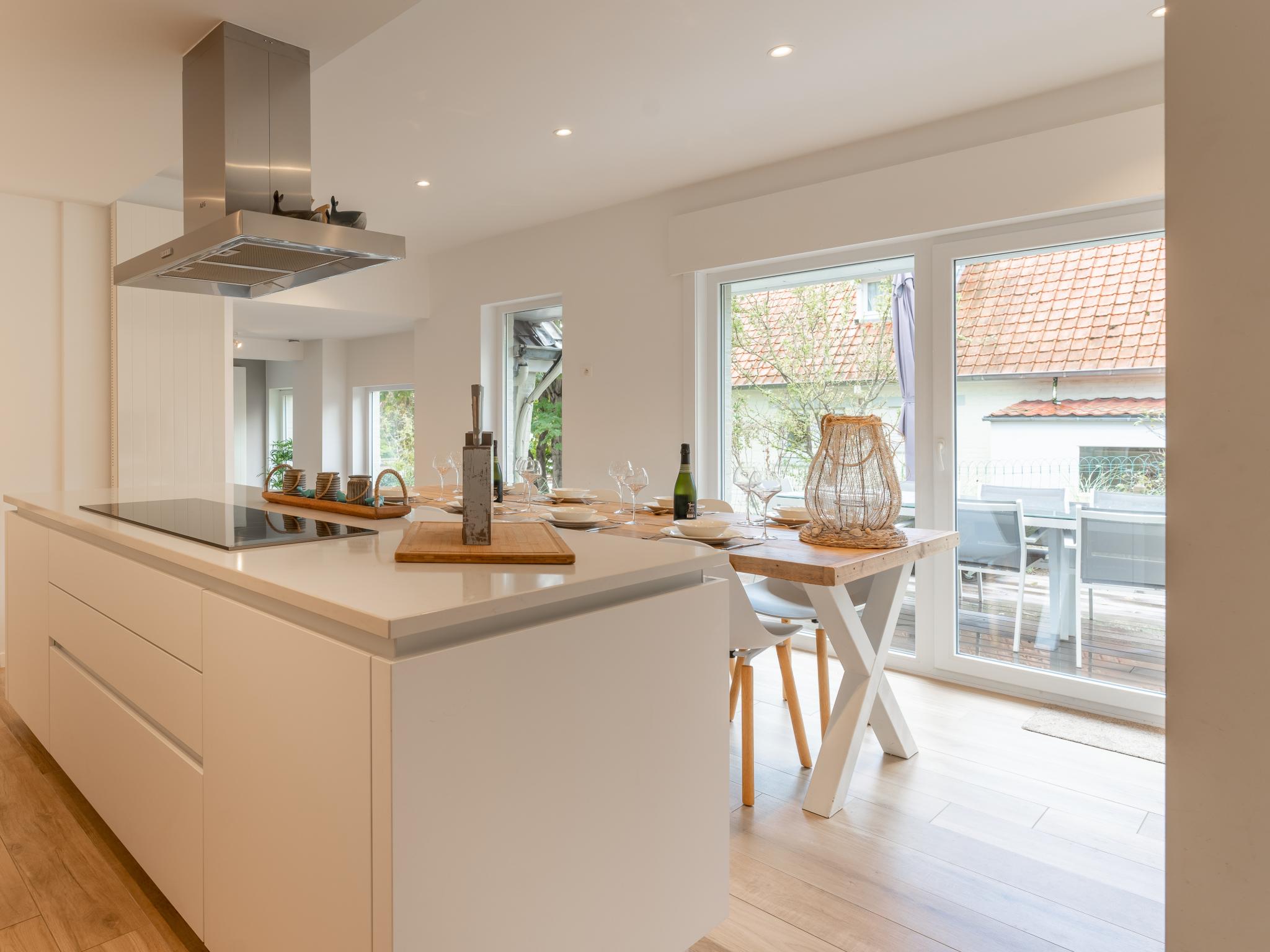 Modern kitchen at La Ciotat in Koksijde