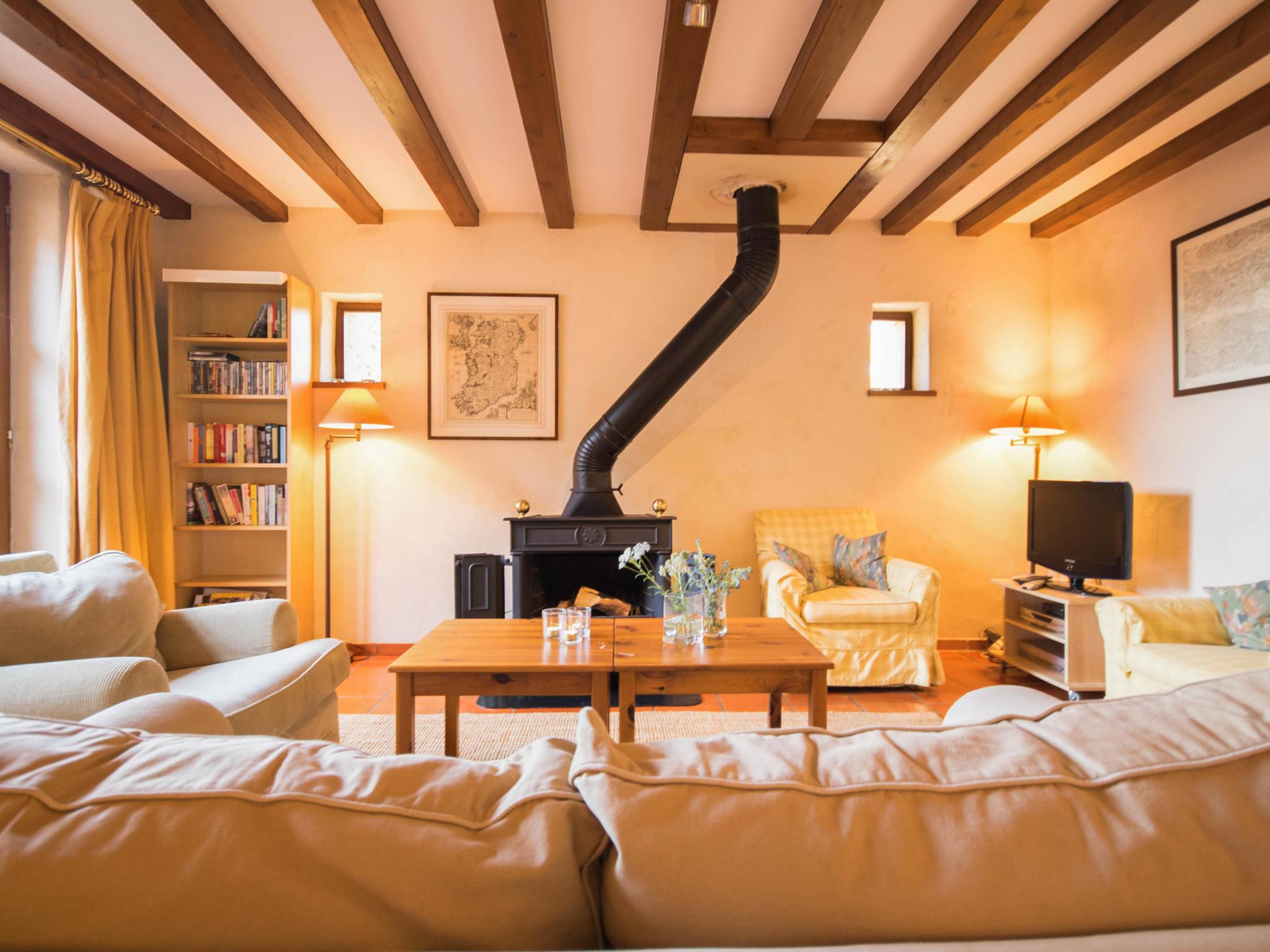 Modern kitchen at Gapard La Grange in Issac