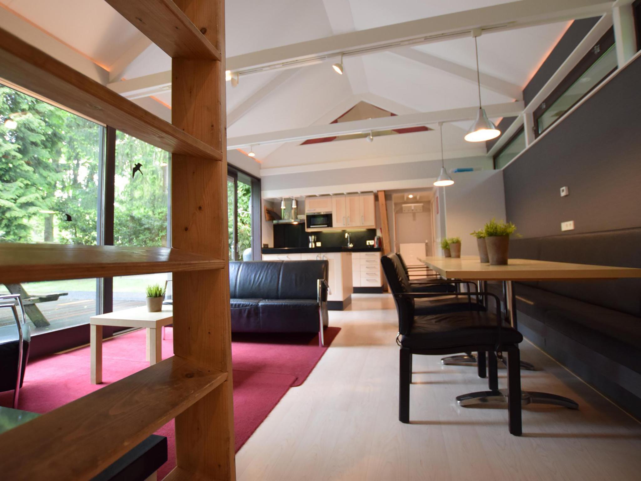 Bathroom facilities at Uilenpad 11-13 in Haaren