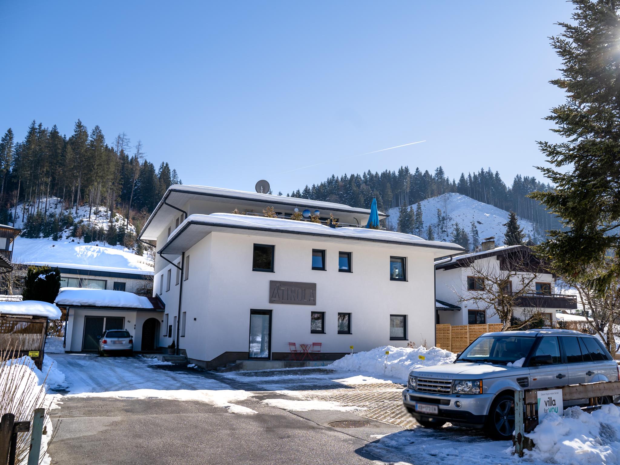 Tirola Bude Schorsch Top 2