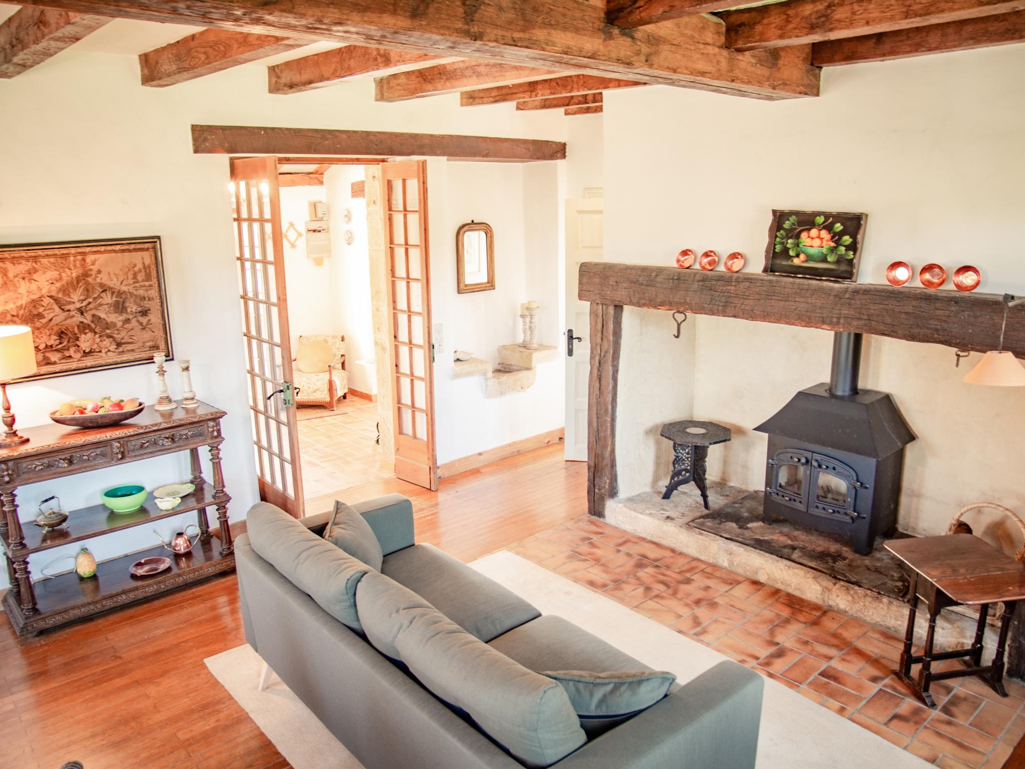 Bathroom facilities at Maison Sauveterre-la-Lémance in Sauveterre-la-Lémance