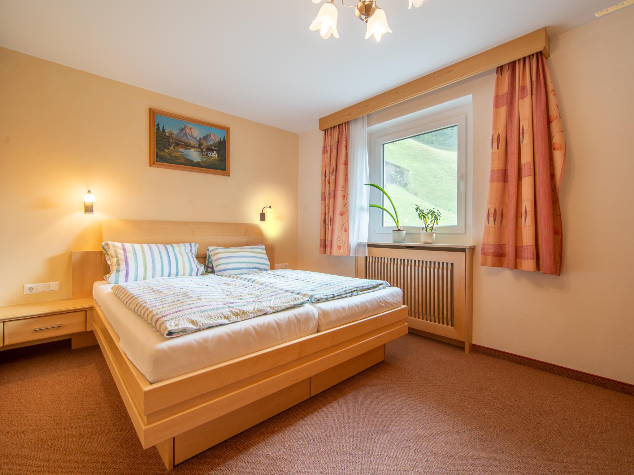 Outdoor terrace and views at Ferienhaus Nössig in Auffach