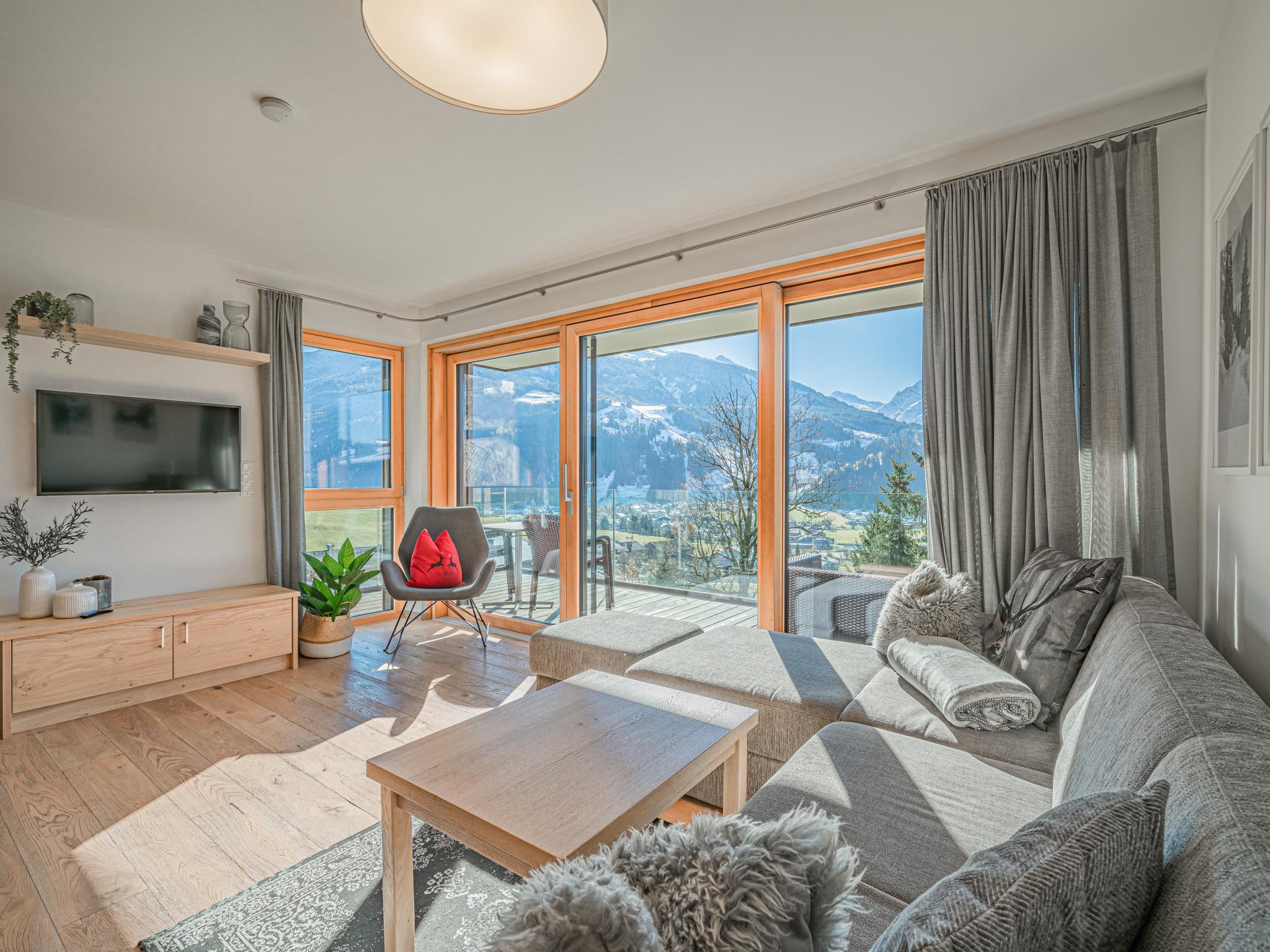 Living area at Tauern Juwel Top 8 in Hollersbach im Pinzgau