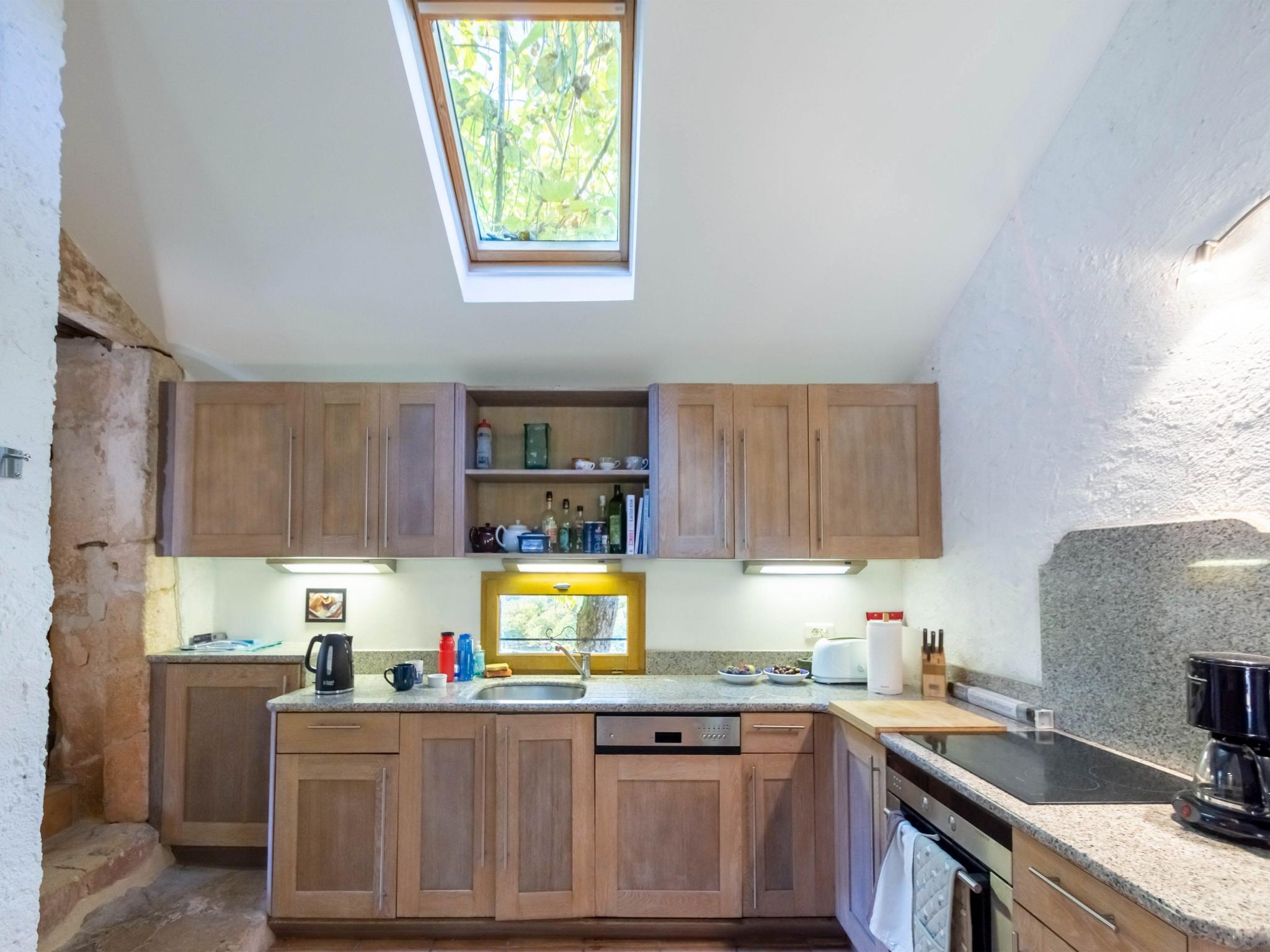 Outdoor terrace and views at Maison Mayne Haute in Sauveterre-la-Lémance