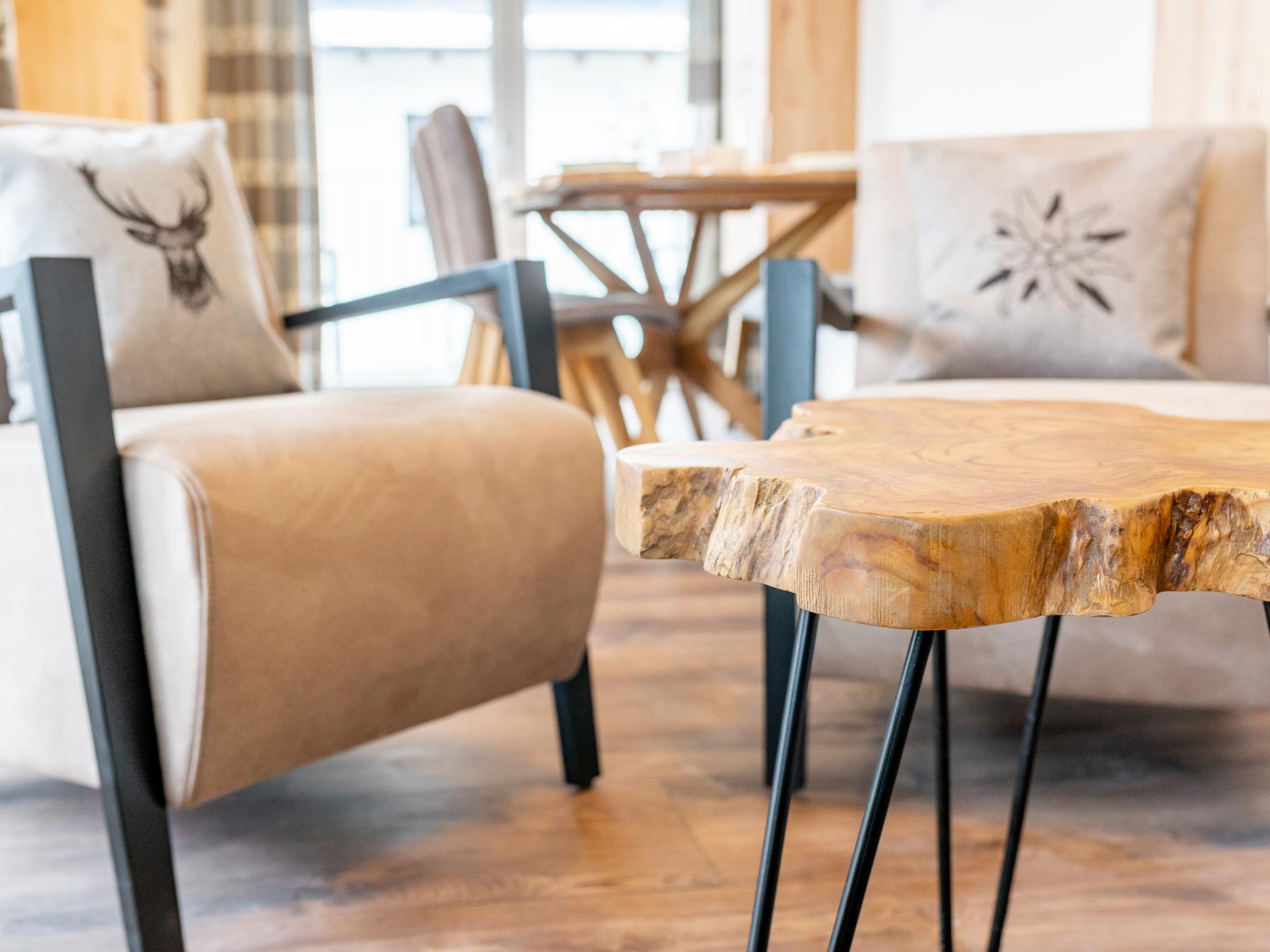 Swimming pool area at Falken Suites TOP 5 in Kaprun