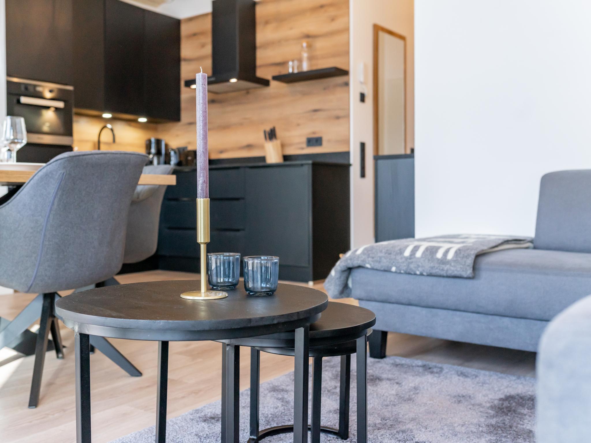 Bathroom facilities at Falken Suites TOP 6 in Kaprun
