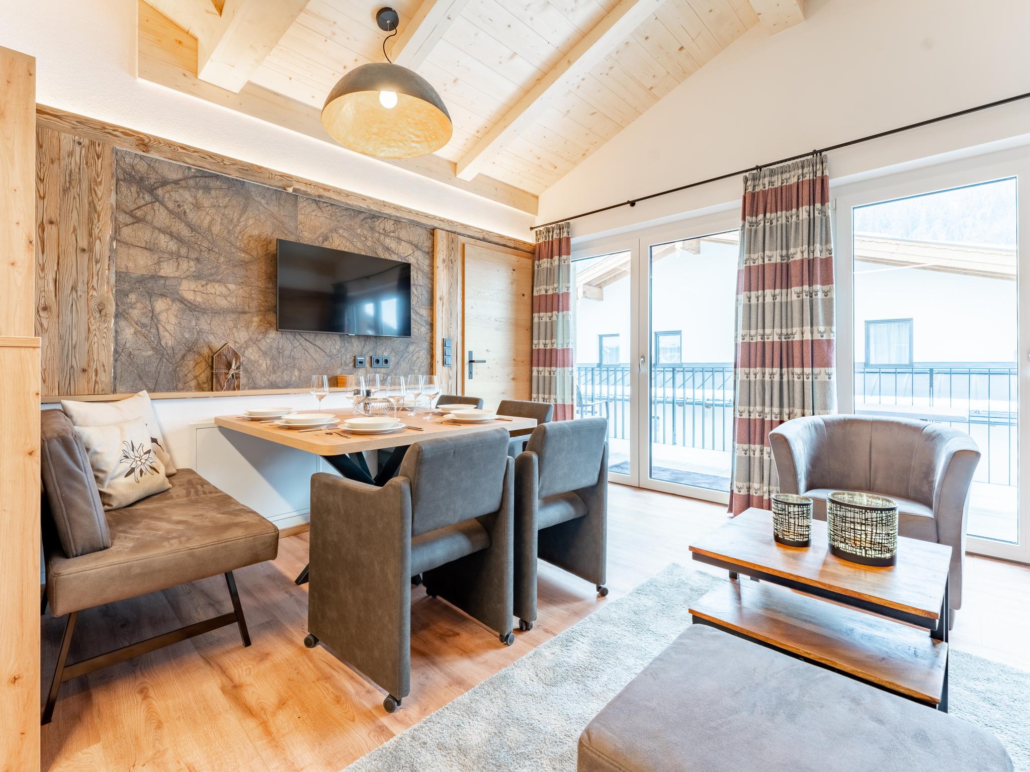 Modern kitchen at Falken Suites TOP 7 in Kaprun