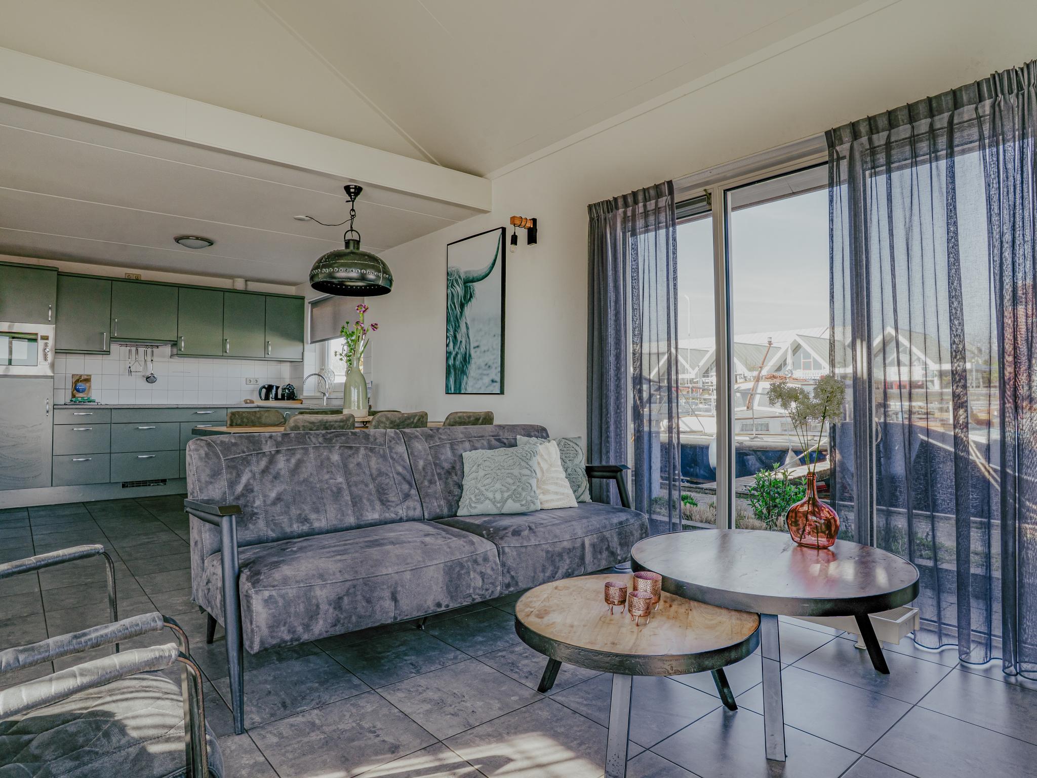 Bathroom facilities at Het Kraaijennest Miva in Uitgeest