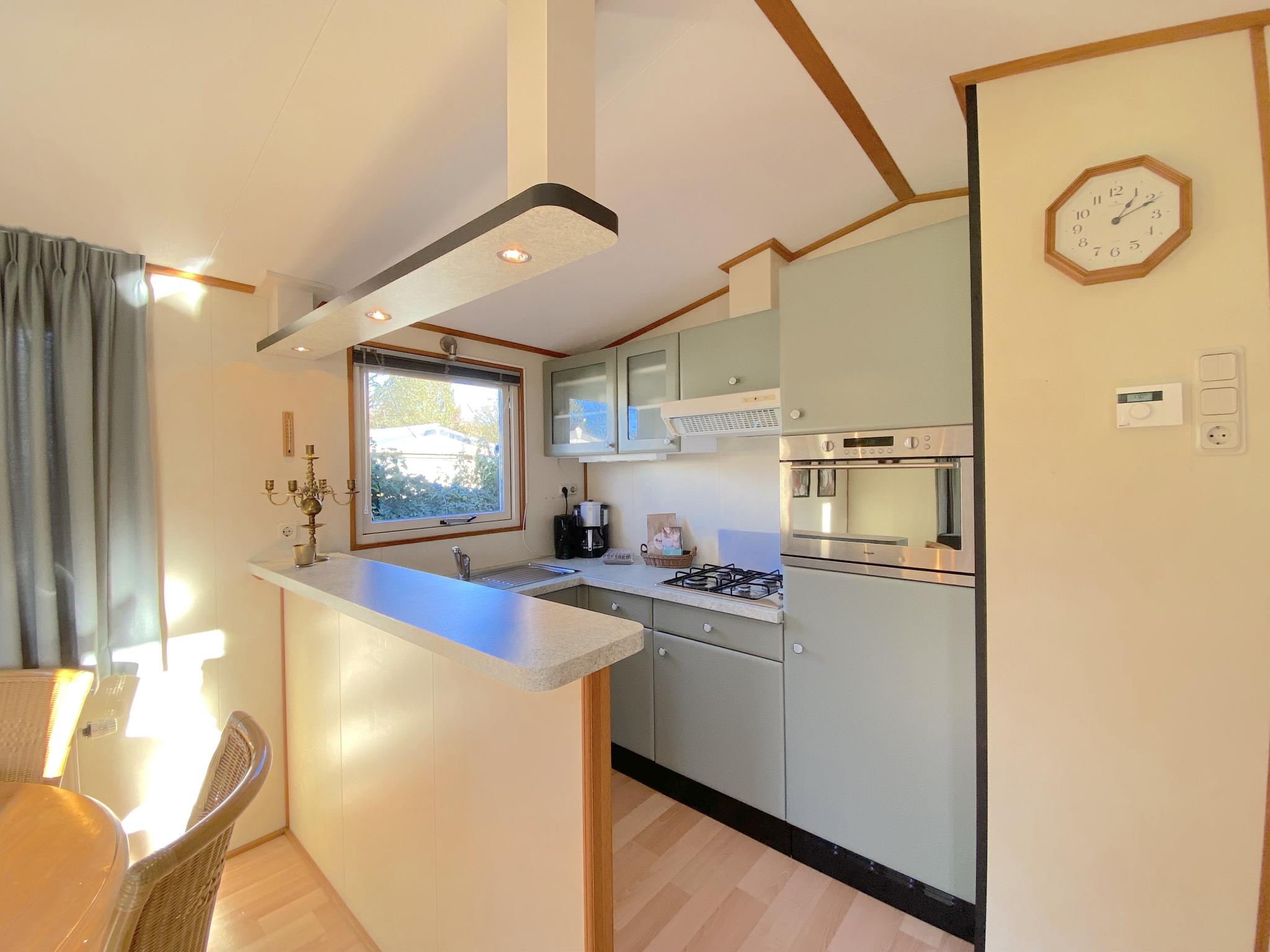 Bathroom facilities at Vakantiehuis Haas in Hulshorst