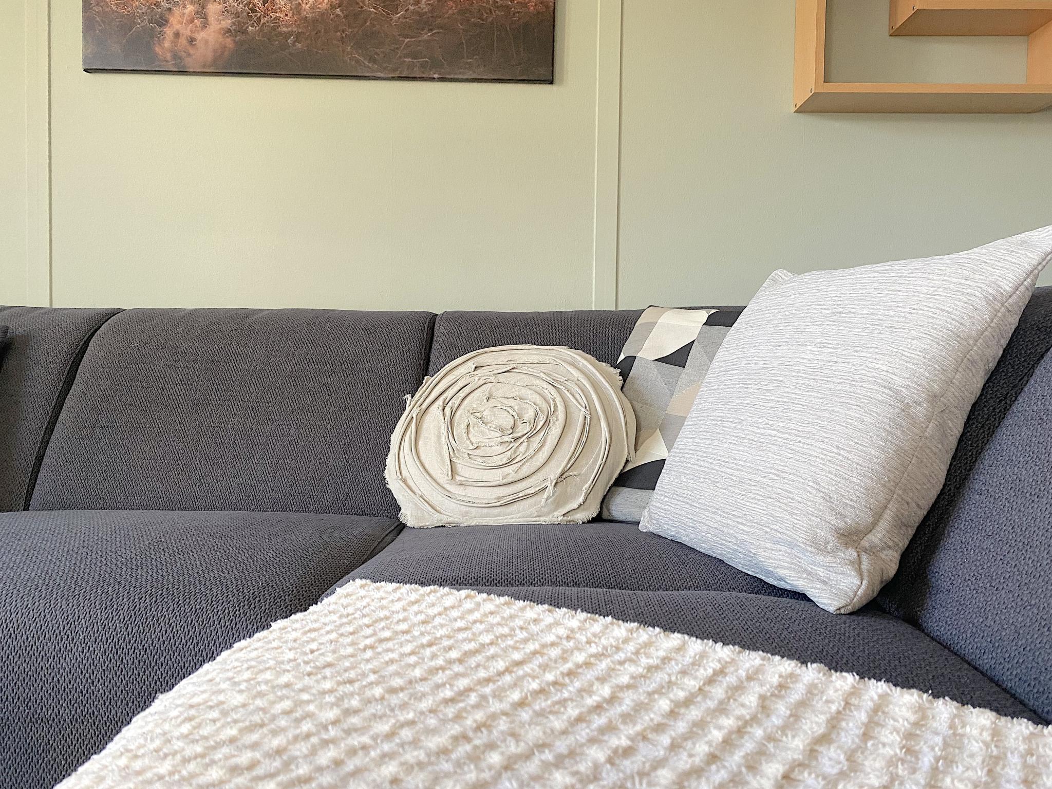 Bedroom with comfortable beds at Edelhert in Hulshorst