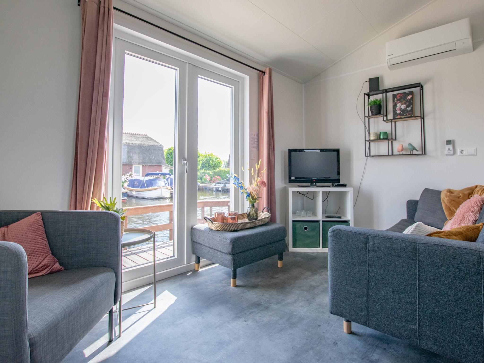 Outdoor terrace and views at Grote Karekiet 24-22 in Breukelen