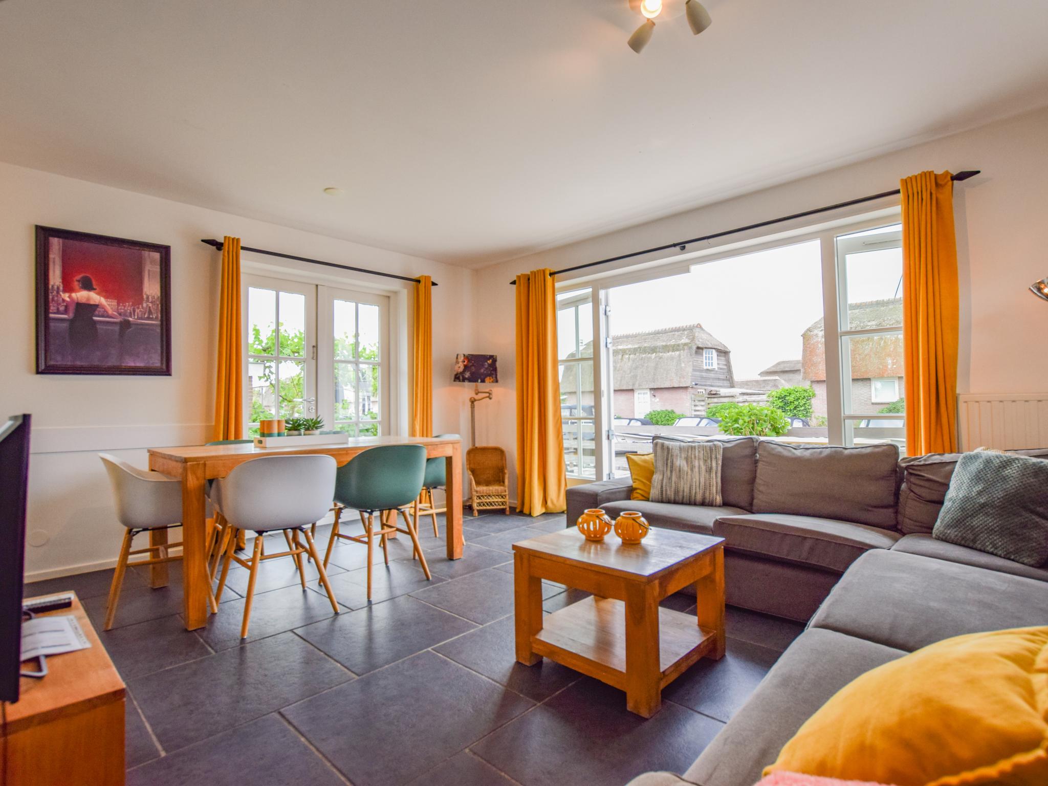 Outdoor terrace and views at Zwaan 24-6 in Breukelen