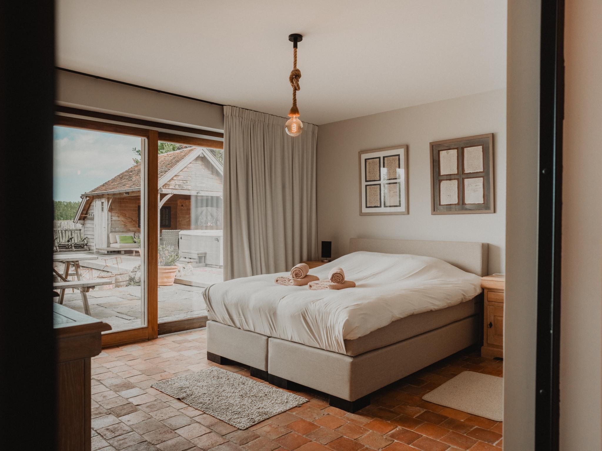 Bathroom facilities at Villa Noortem in Maldegem