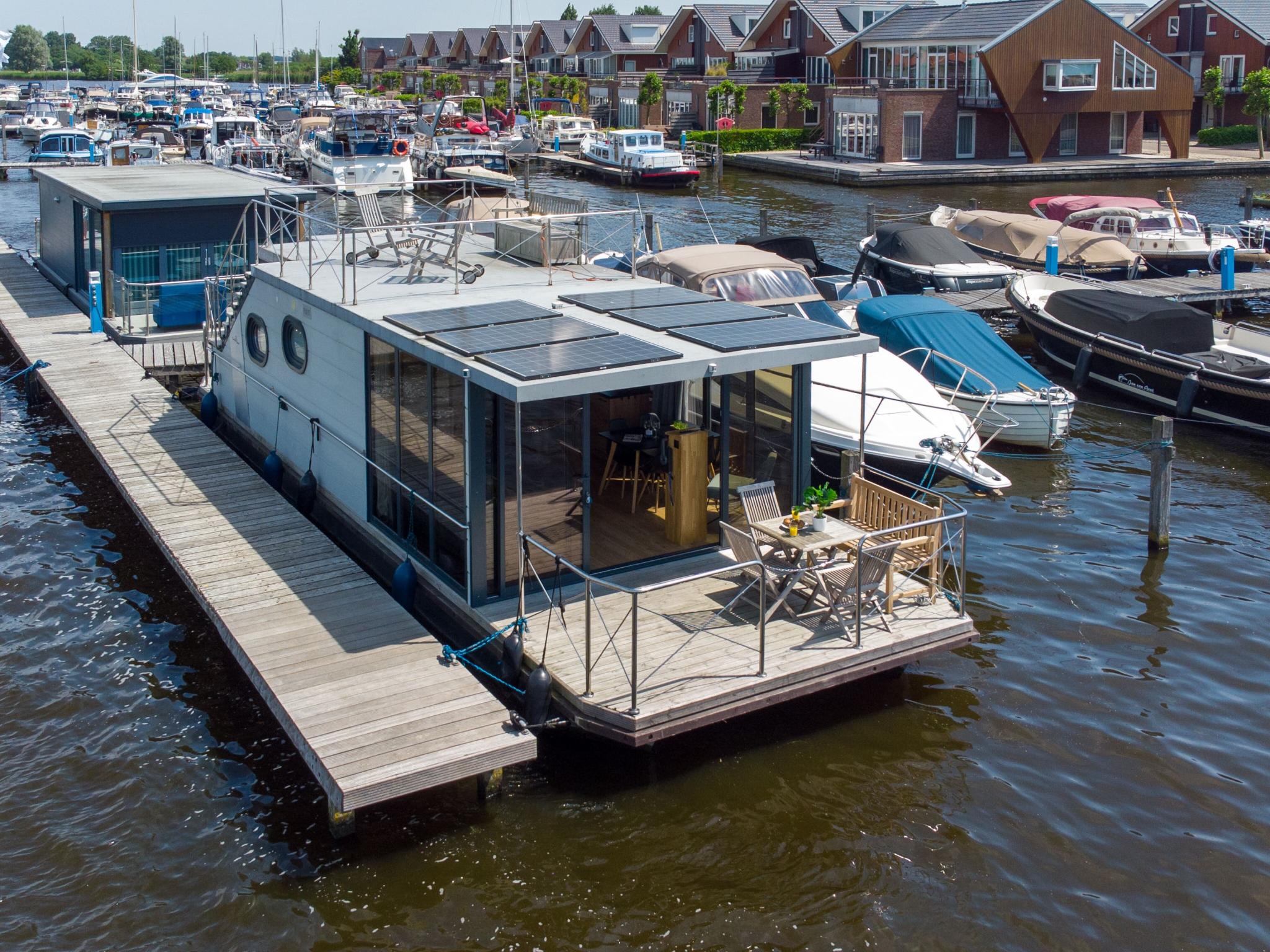 Tiny Houseboat De Woudaap - I
