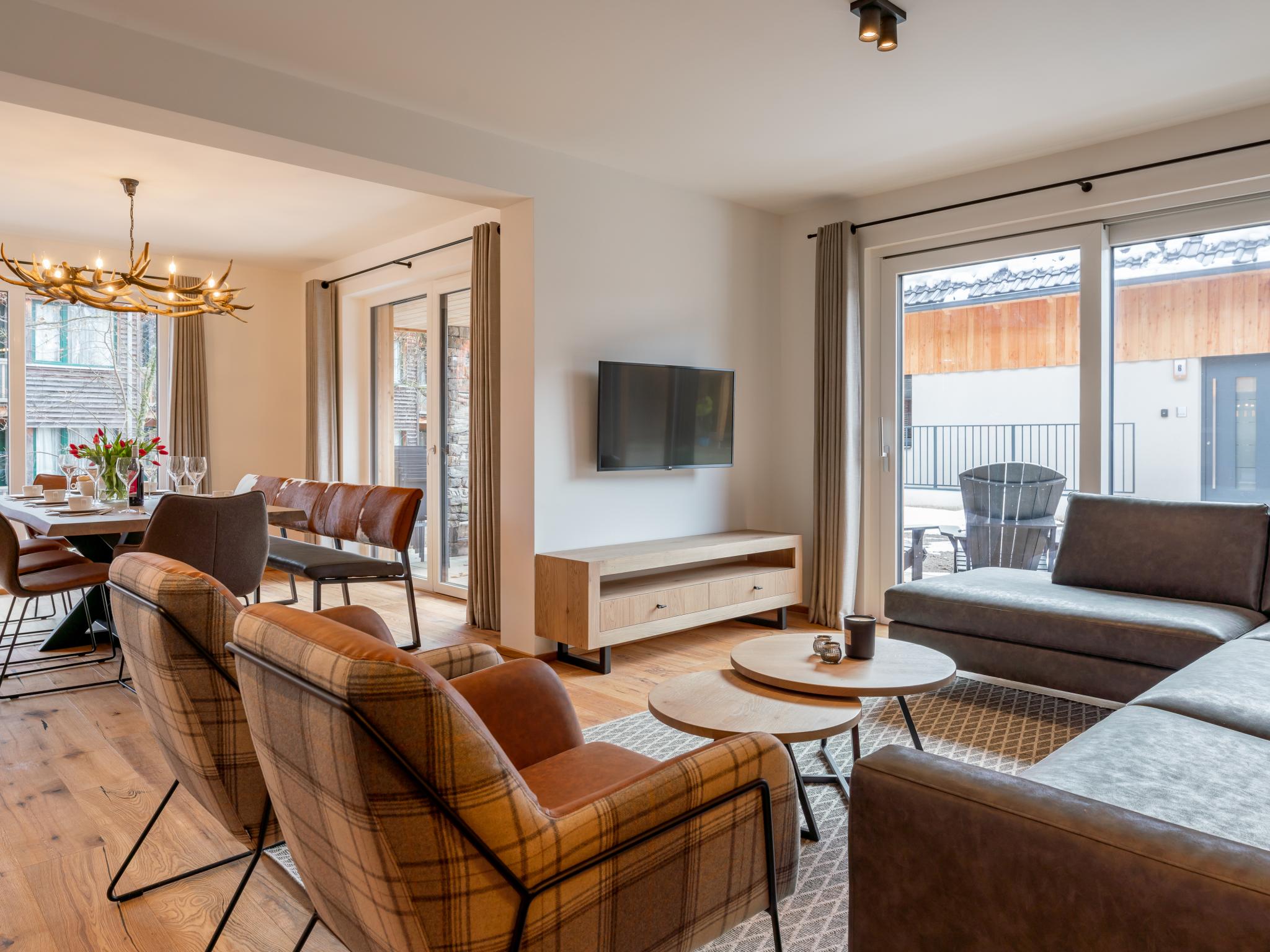 Bedroom with comfortable beds at Mountain Chalet Dahoam in Kreischberg