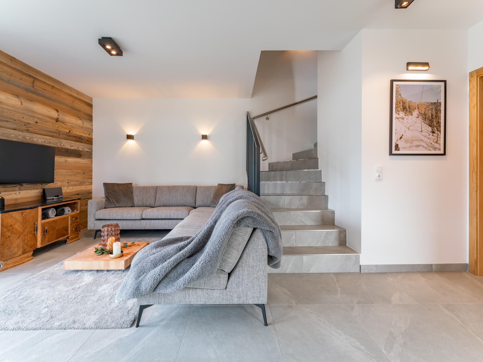 Modern kitchen at Mountain Chalet Esttes in Kreischberg