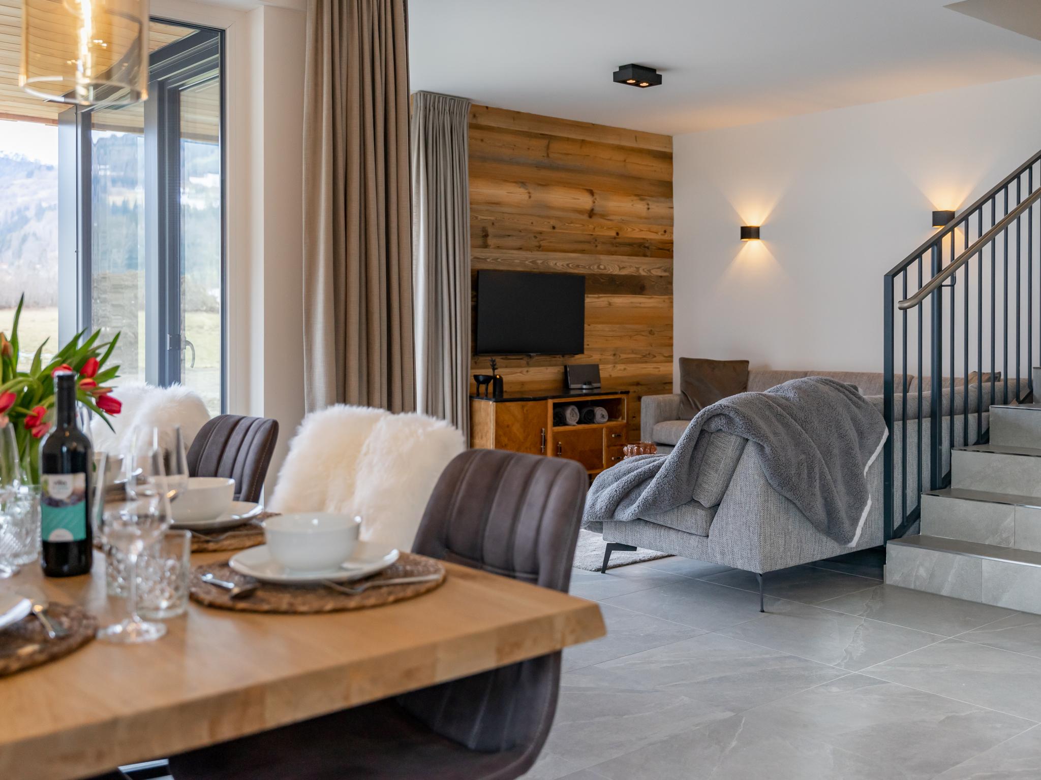Bedroom with comfortable beds at Mountain Chalet Esttes in Kreischberg