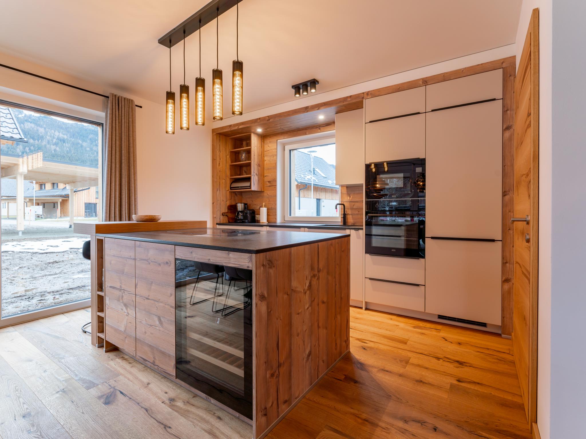 Bathroom facilities at Mountain Chalet Alpinchique 2 in Kreischberg