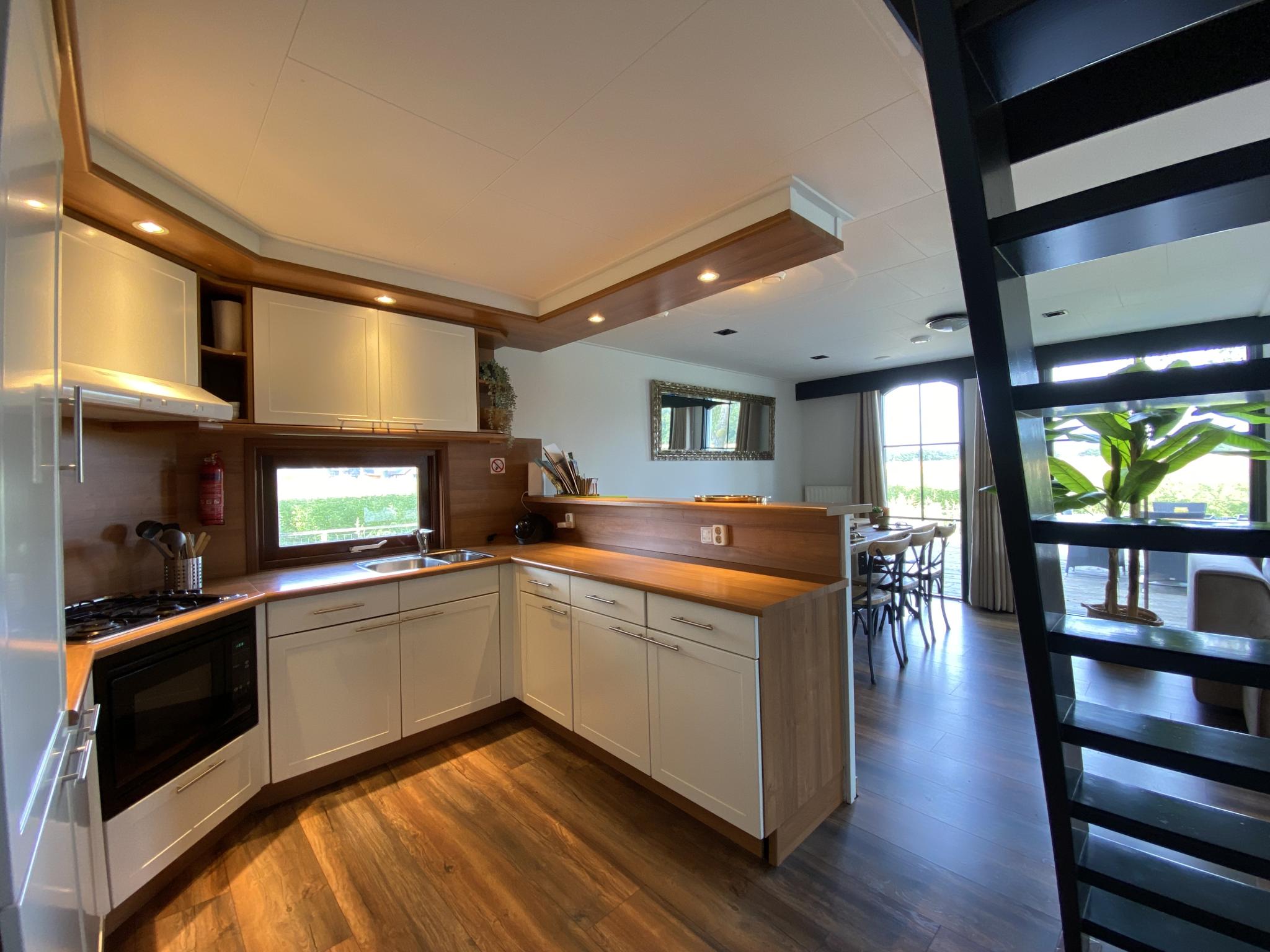 Bathroom facilities at De Kolibrie in Garderen