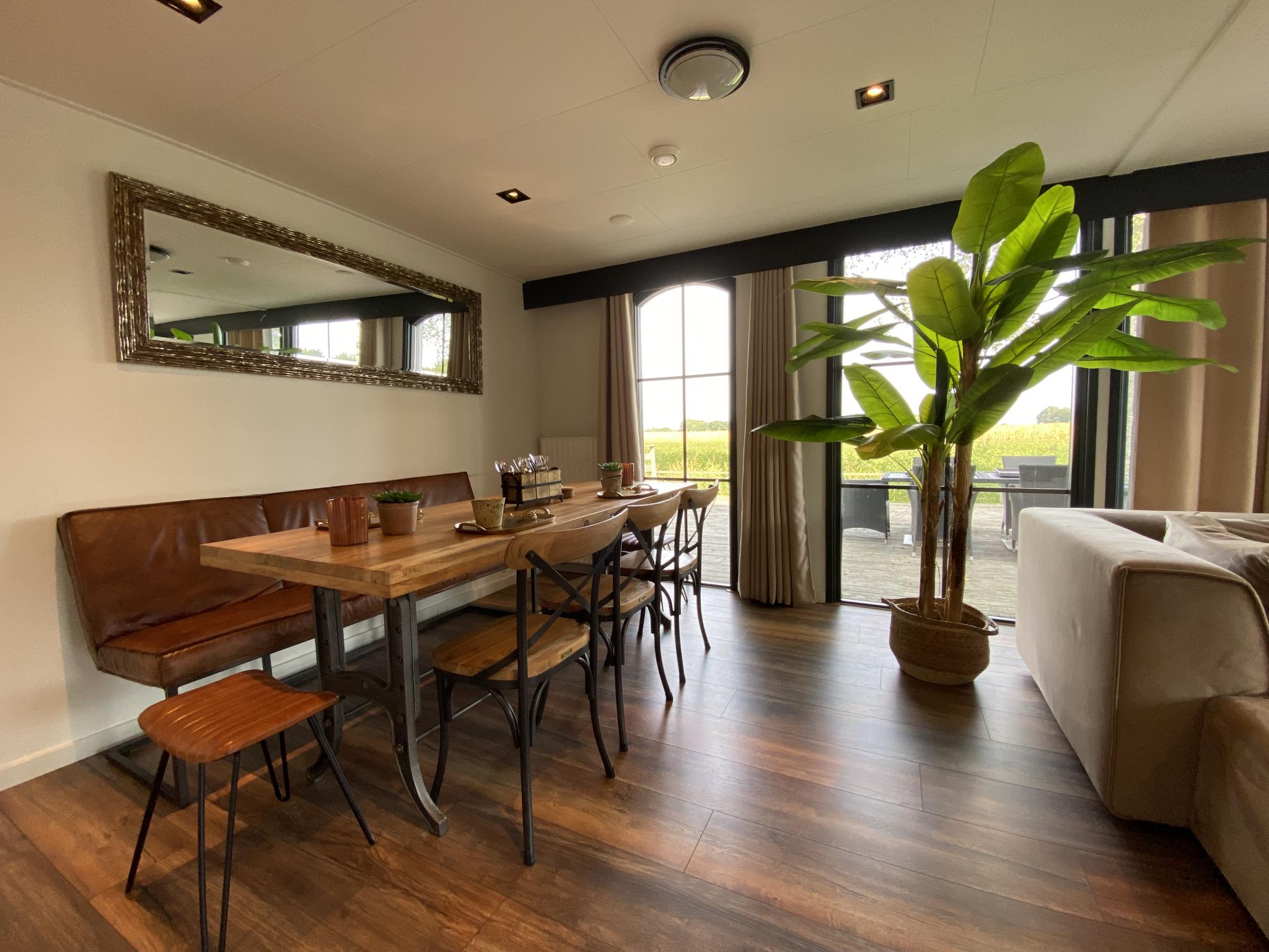 Modern kitchen at De Kolibrie in Garderen