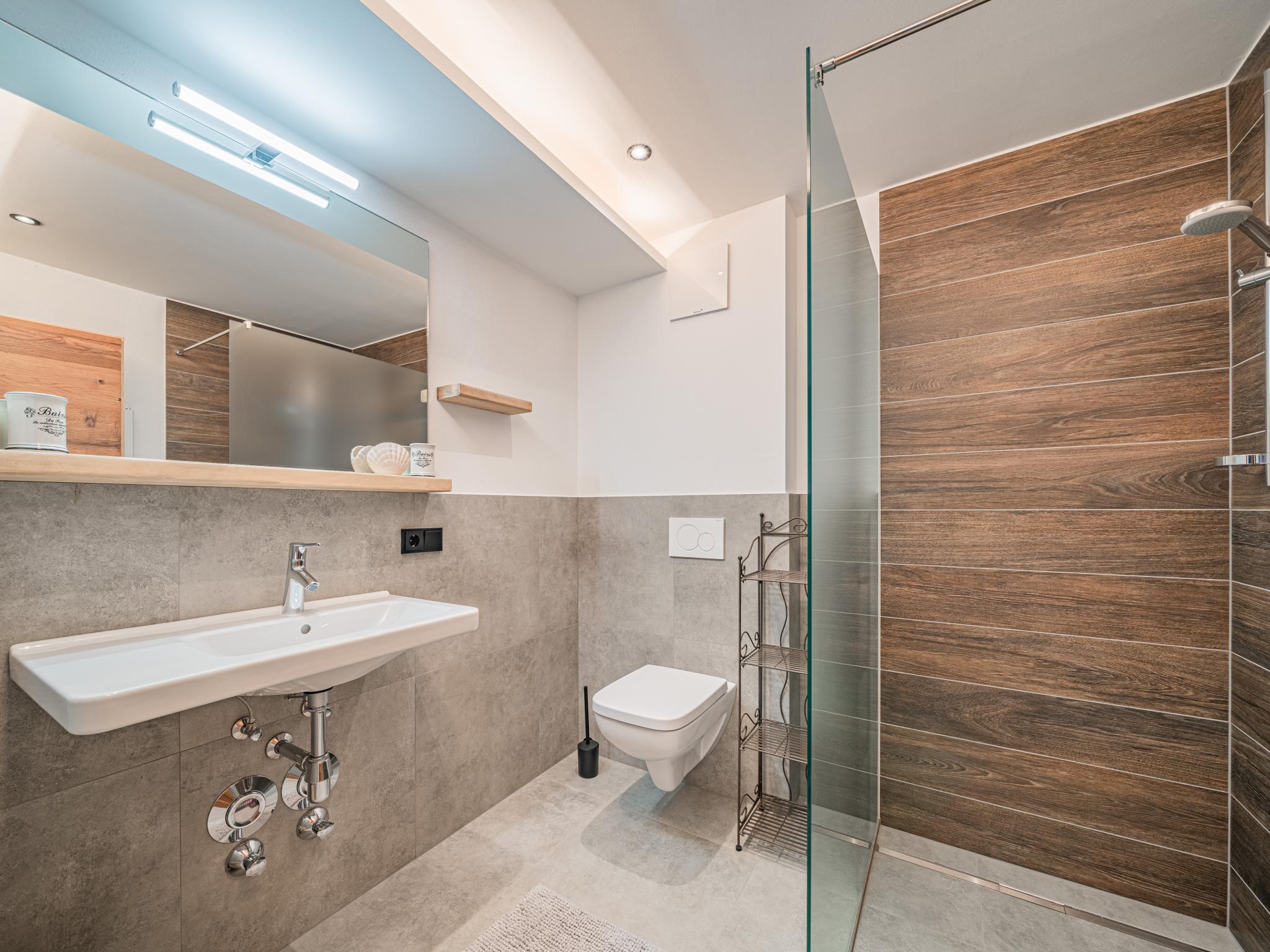 Bathroom facilities at Anna Maria Christine in Hopfgarten im Brixental