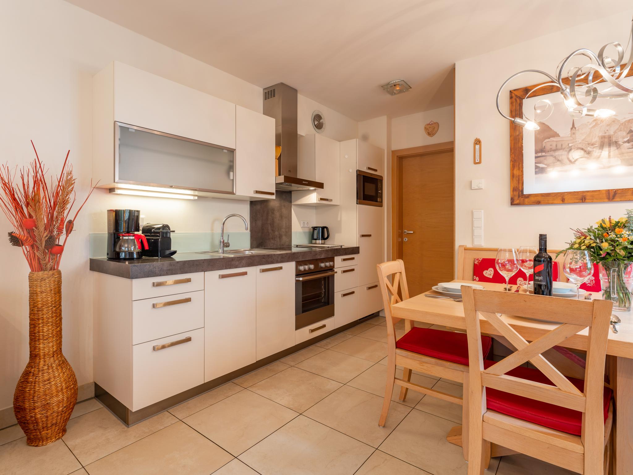 Bathroom facilities at Arieke E10 in Kaprun