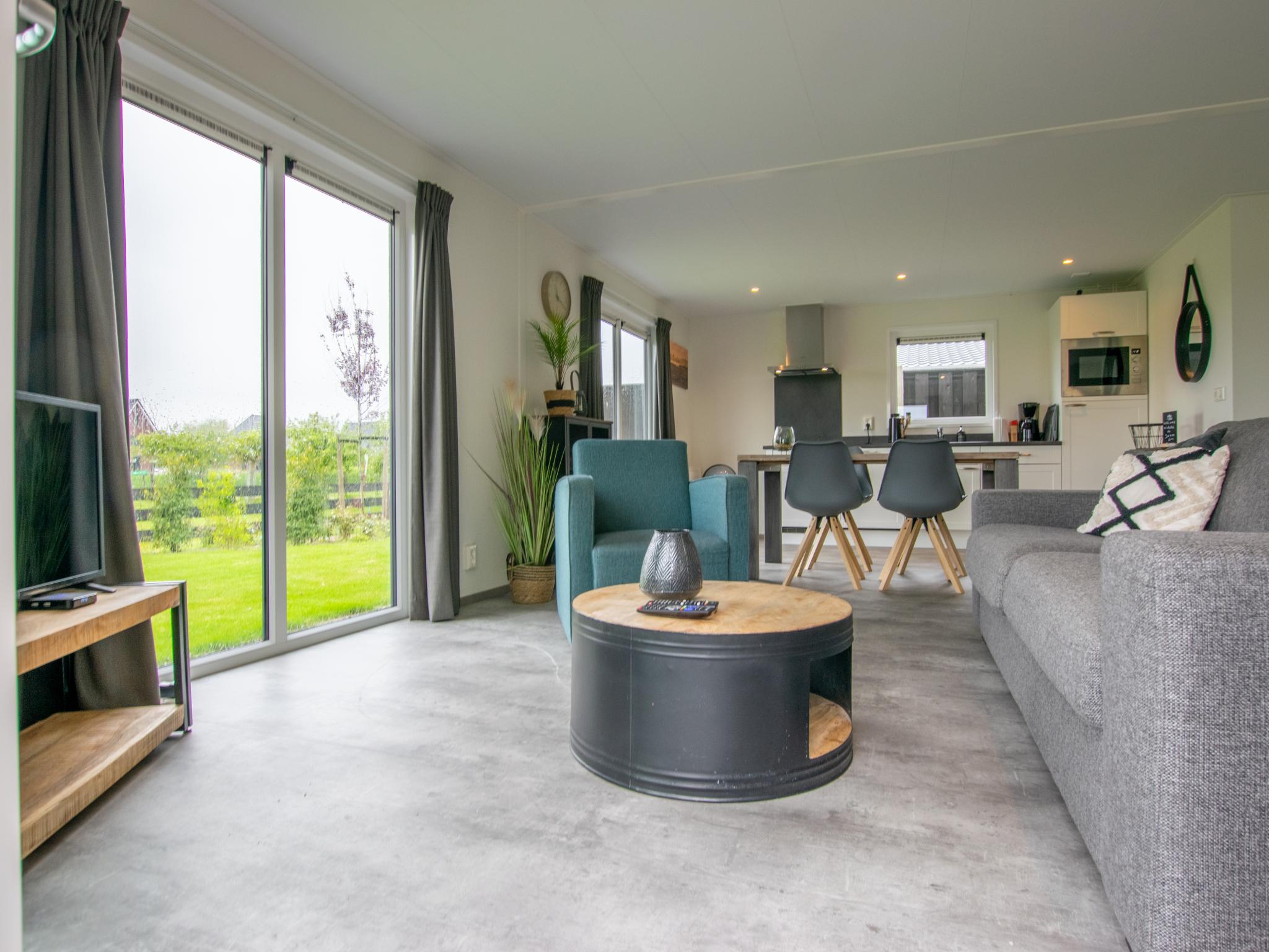 Outdoor terrace and views at De Huismus in Heiloo