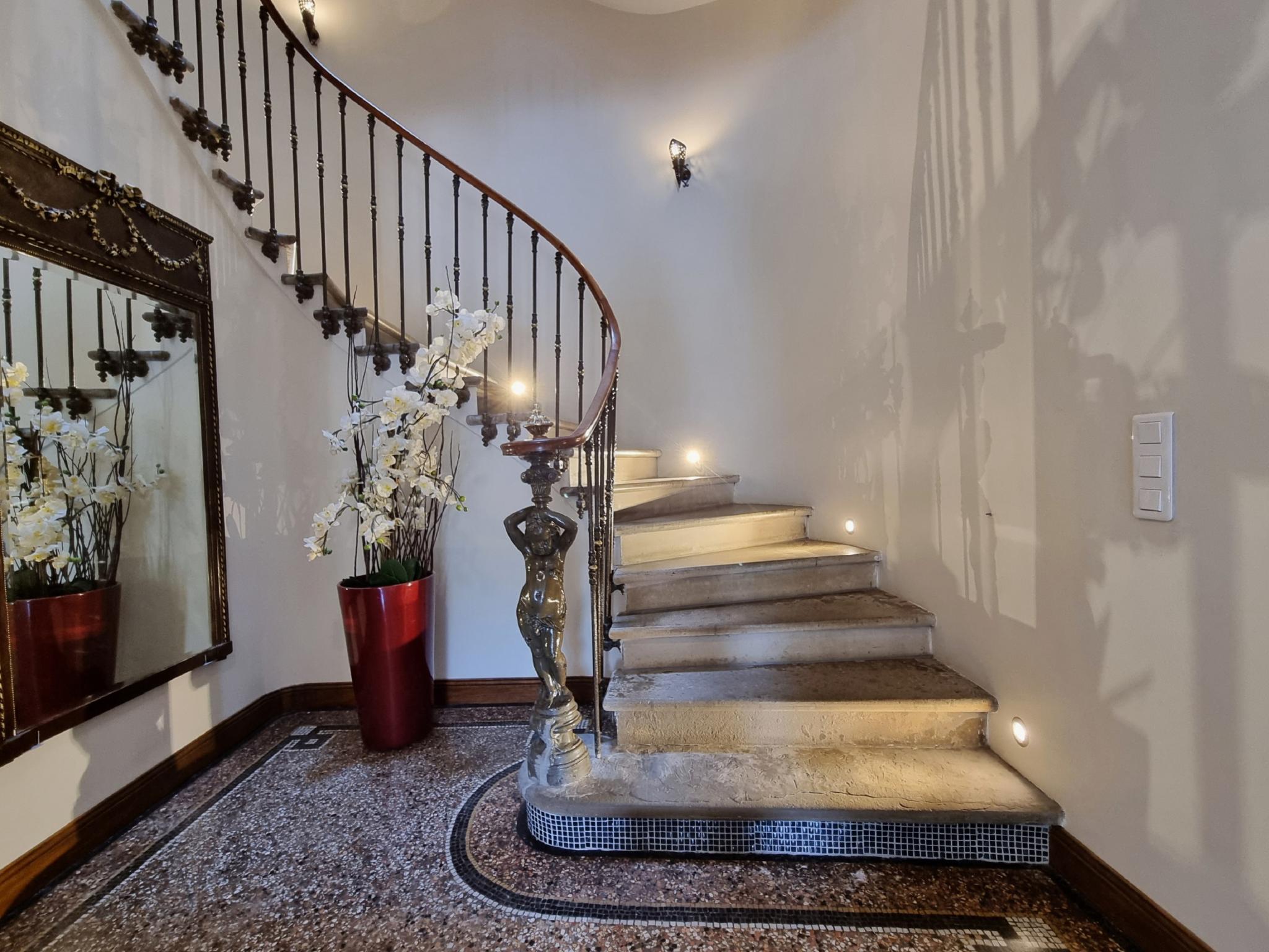 Swimming pool area at La maison des Vendangeurs 10 in Olonzac